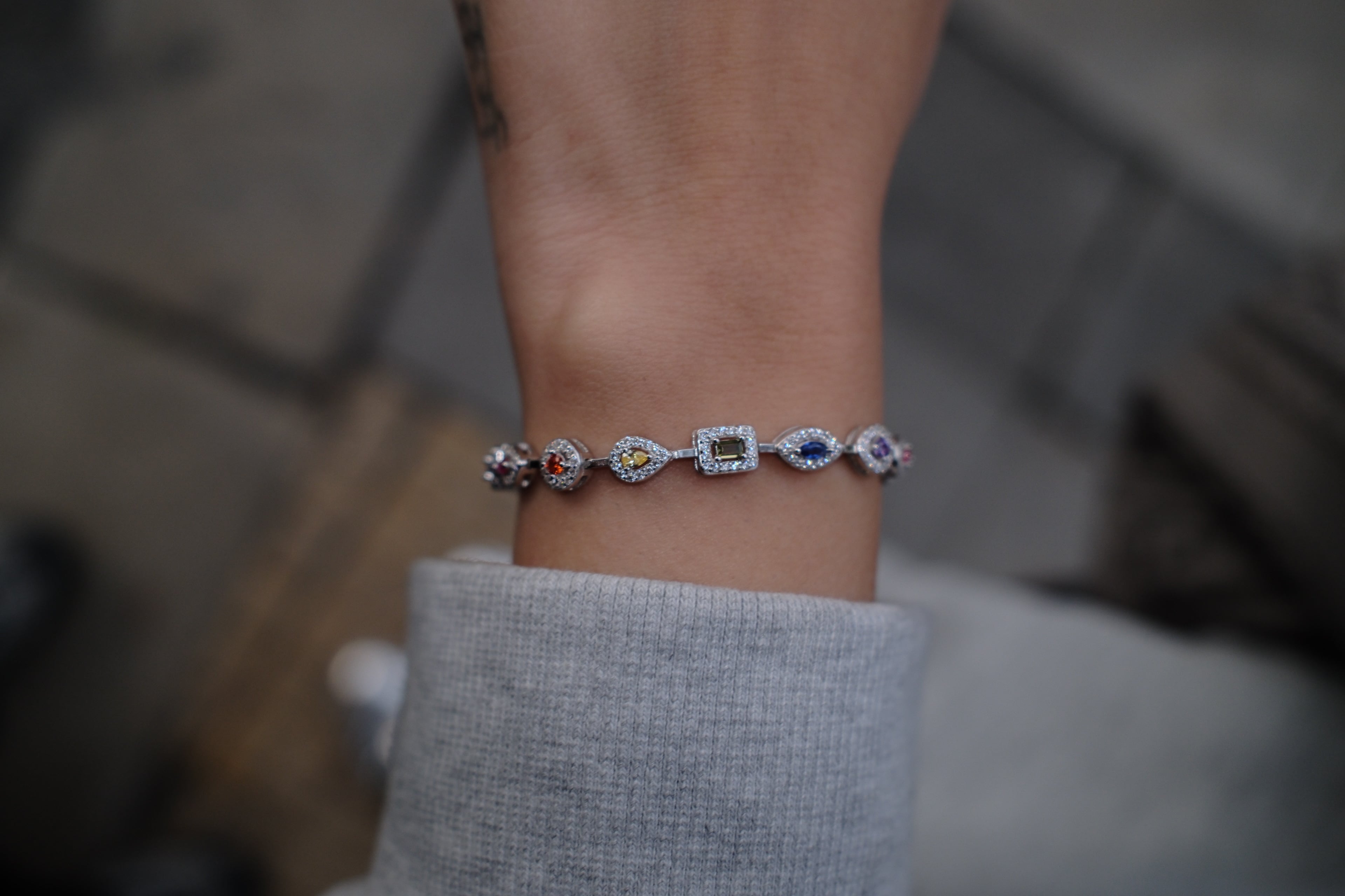 MIXED CUT COLORFUL TENNIS BRACELET
