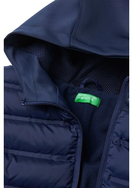 Benetton Erkek Çocuk Kapüşonlu Su Geçirmez Mont 2KL9CN02U24K