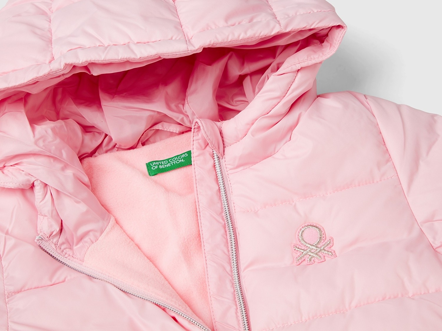 Benetton Kız Bebek Büzgülü Elastik Belli Kapüşonlu Mont 2NQRGN02X