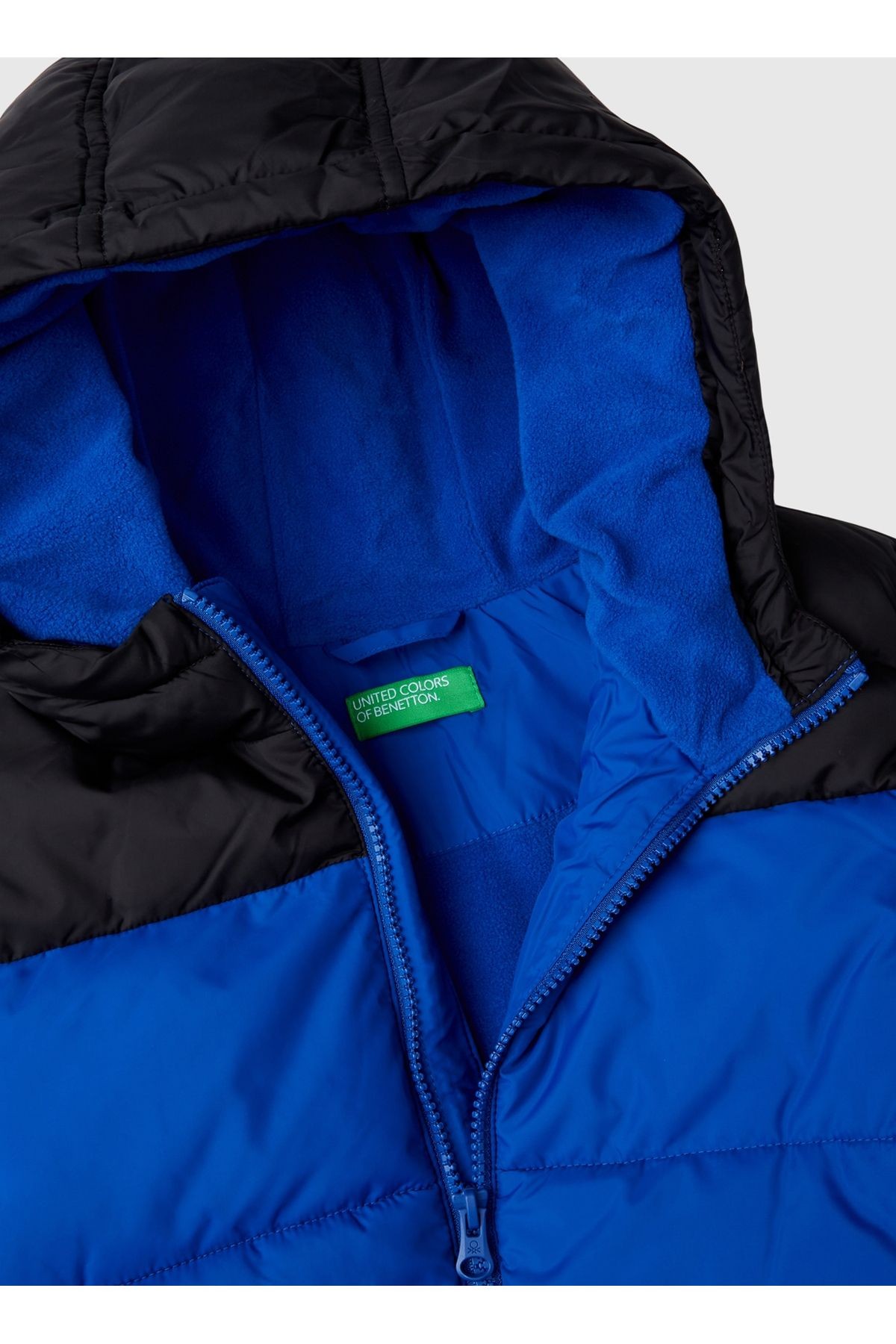 Benetton Erkek Çocuk Kapüşonlu Şişme Mont BNT-B 2WU0CN05H-24K