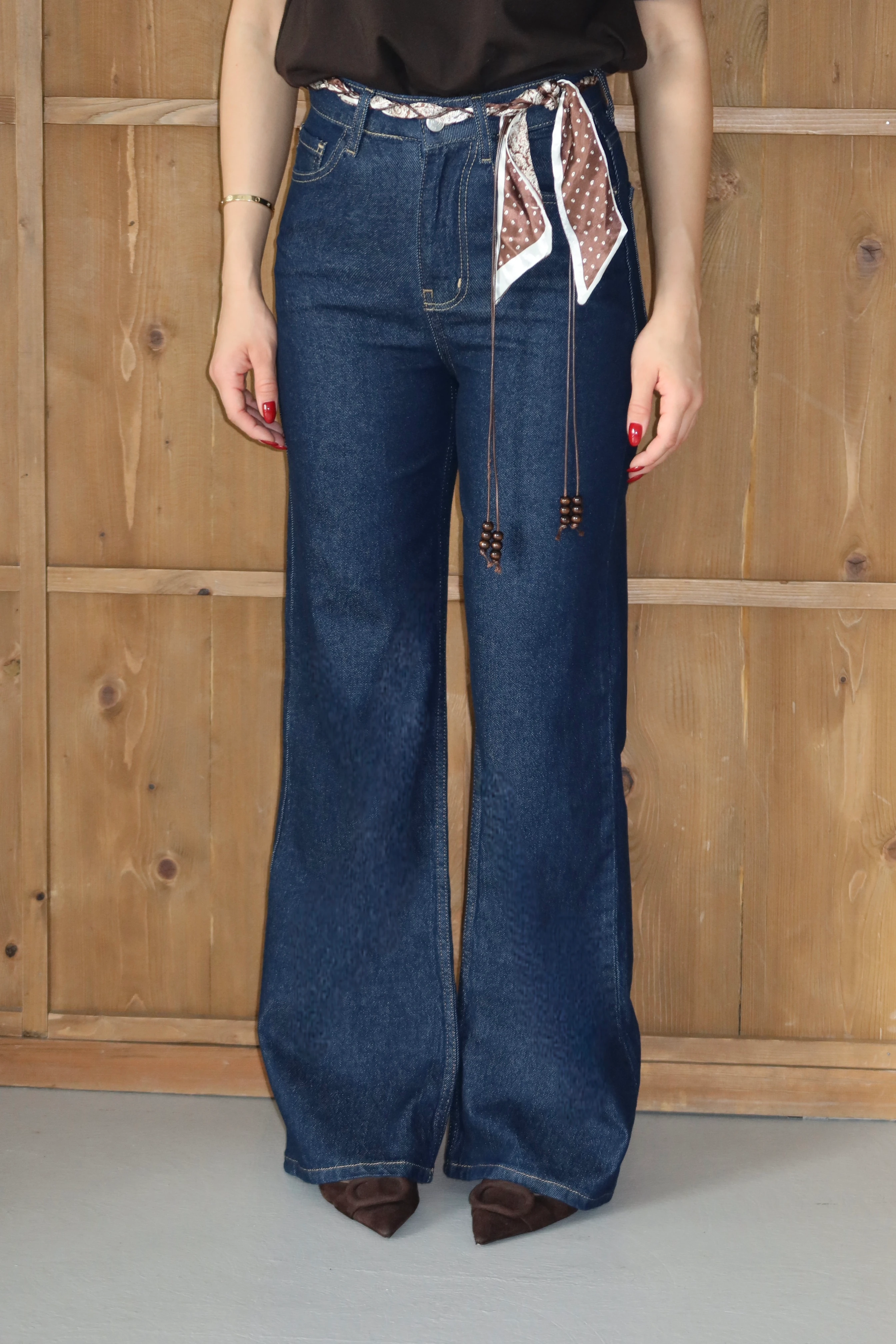 Fular Detaylı Denim