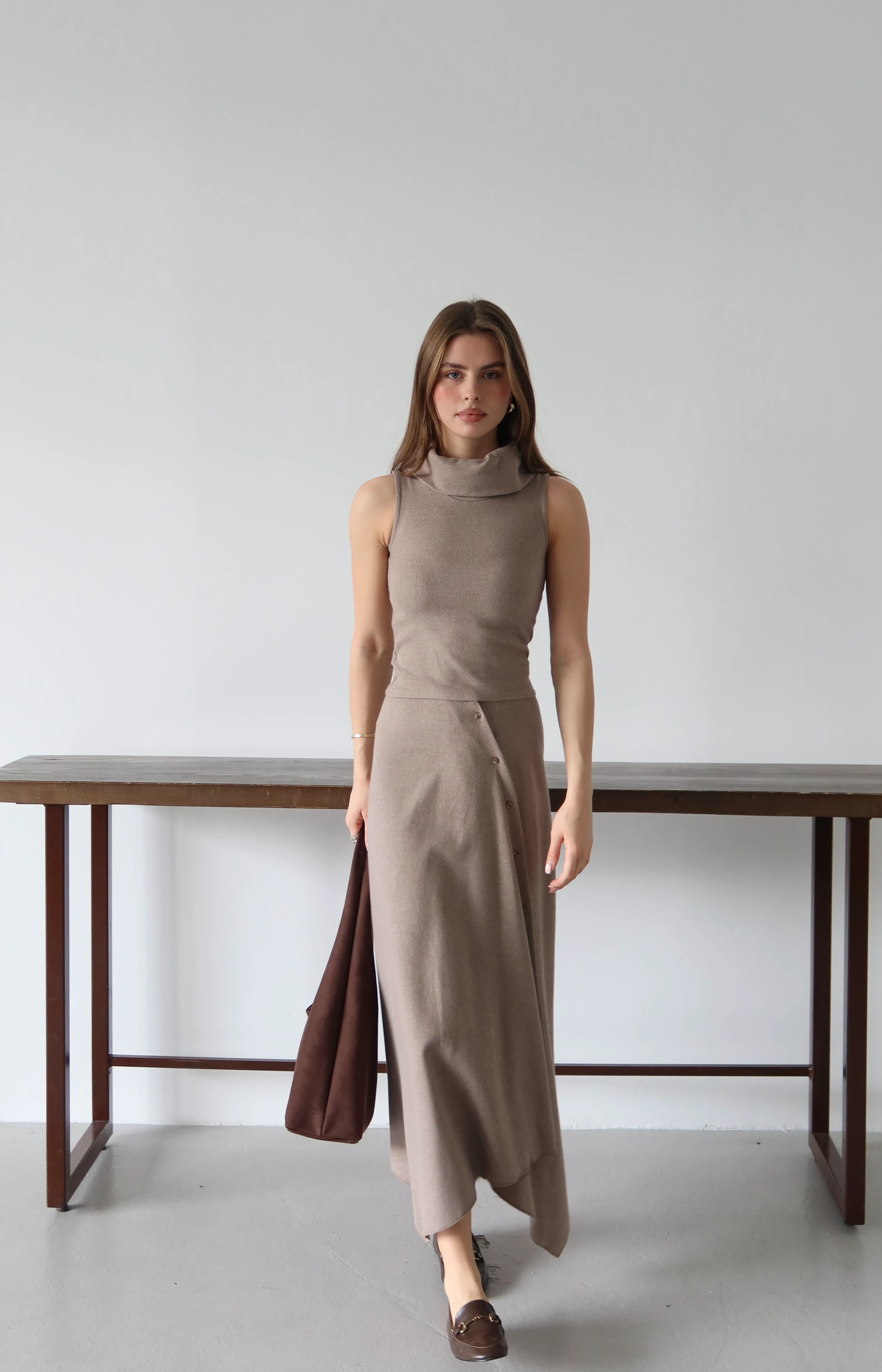 Asil Boğazlı Triko Takım