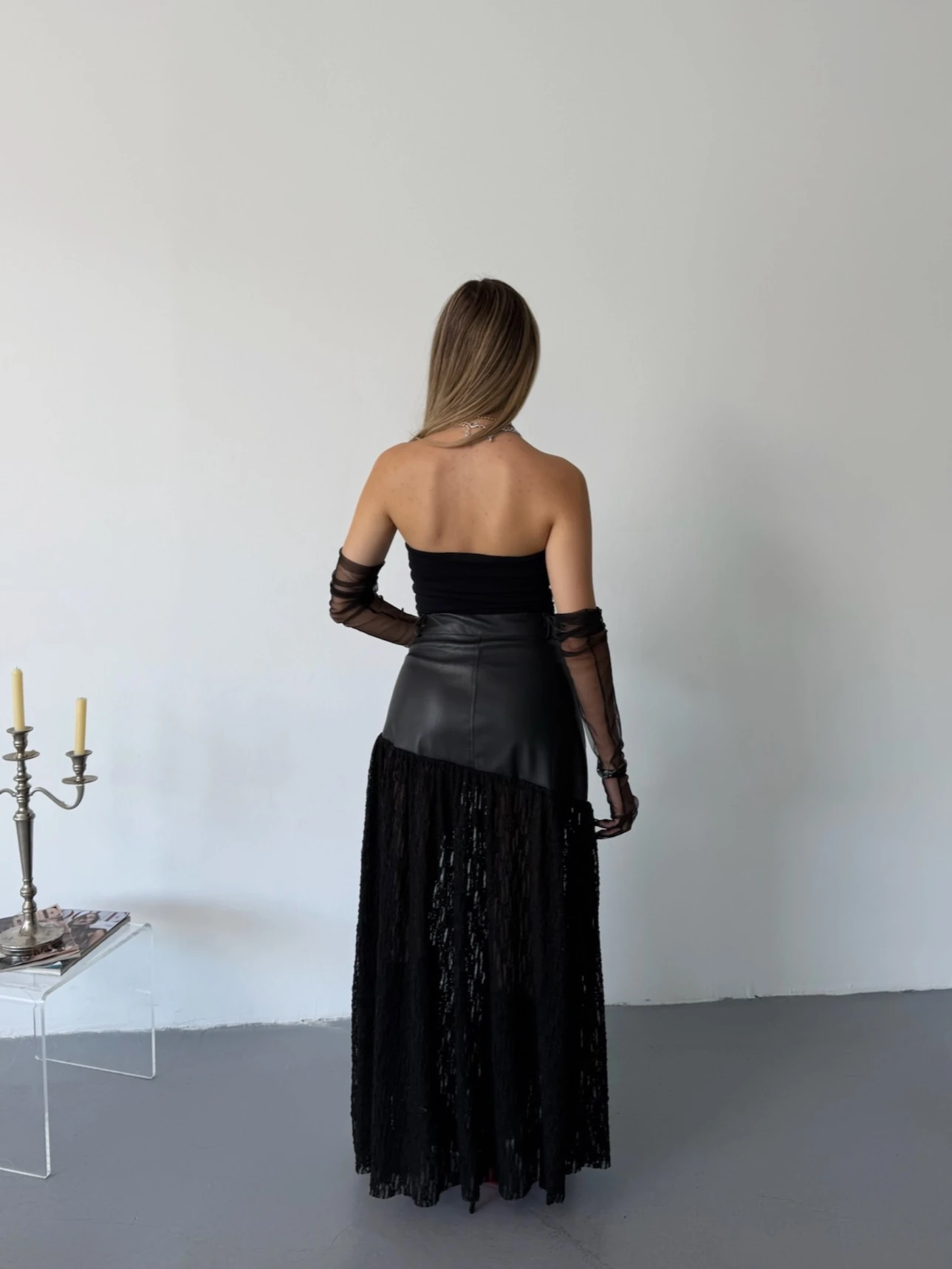 Şıklık Perdesi Dantelli Etek