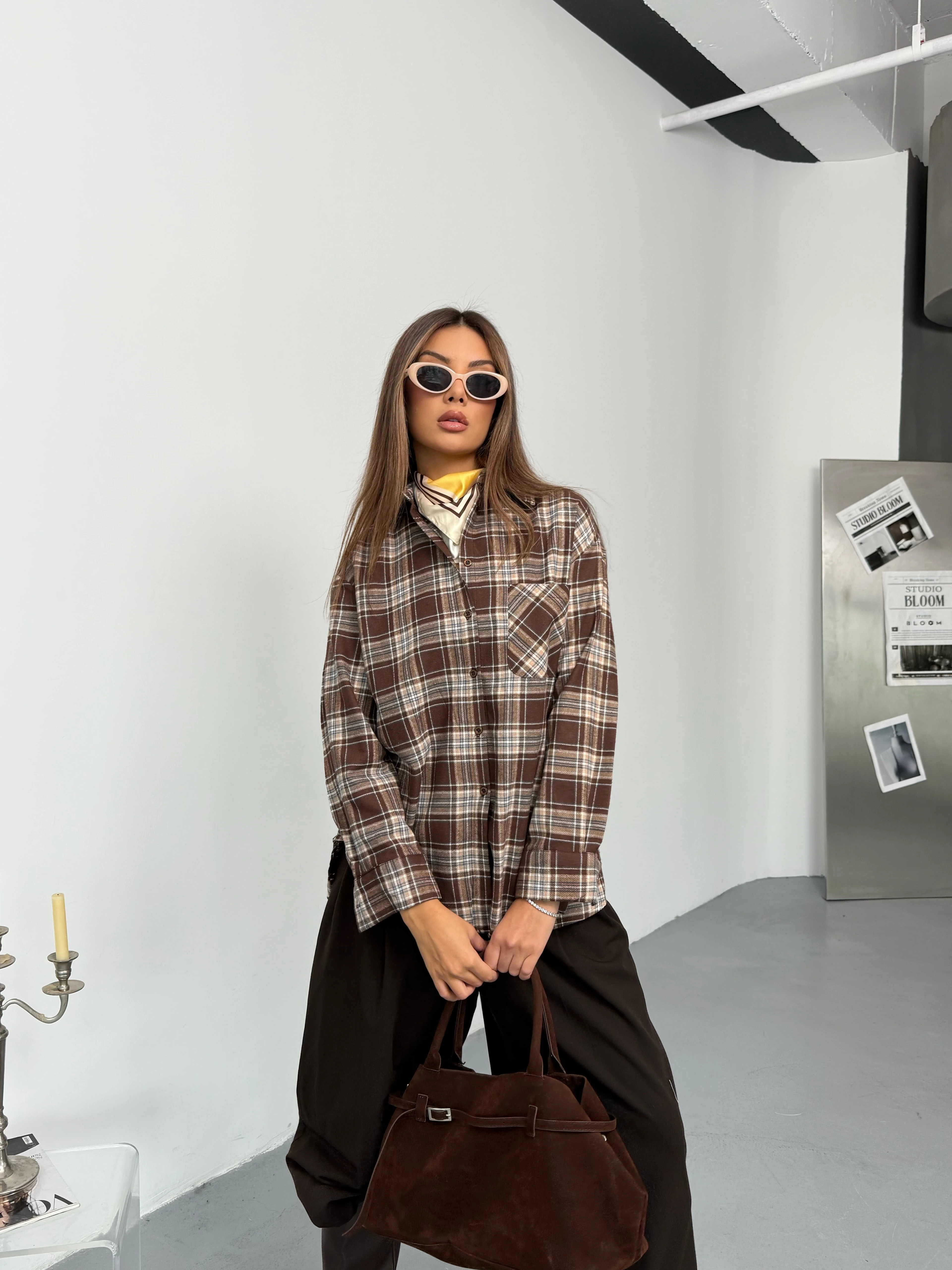 Kare Dokunuş Gömlek