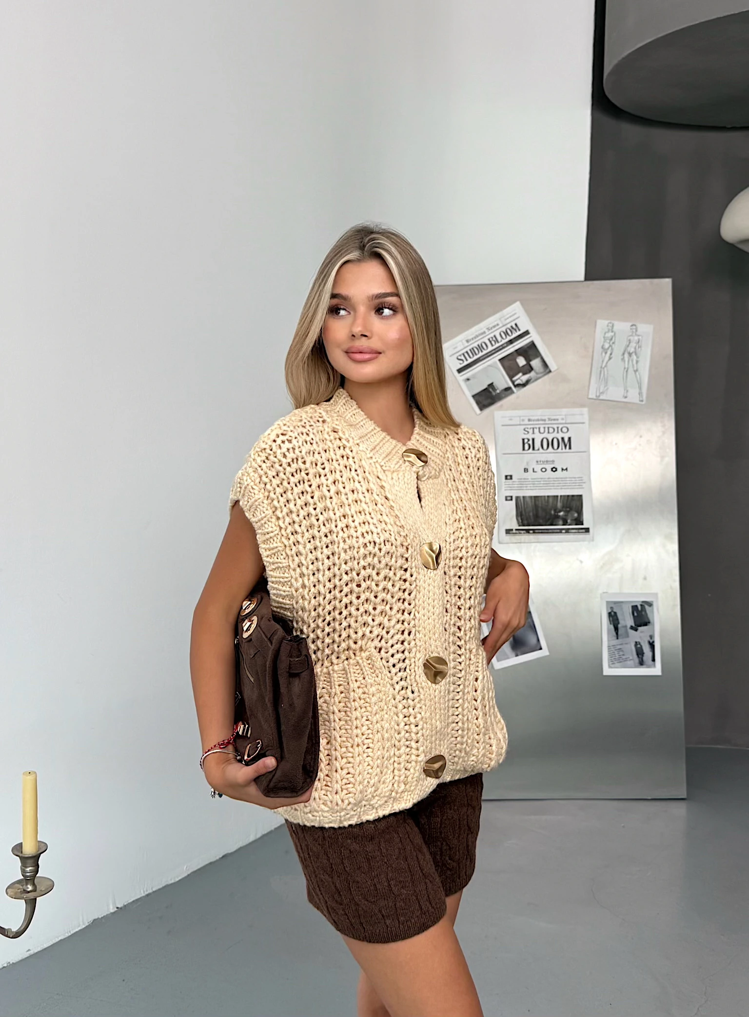 Gold Düğmeli Yelek