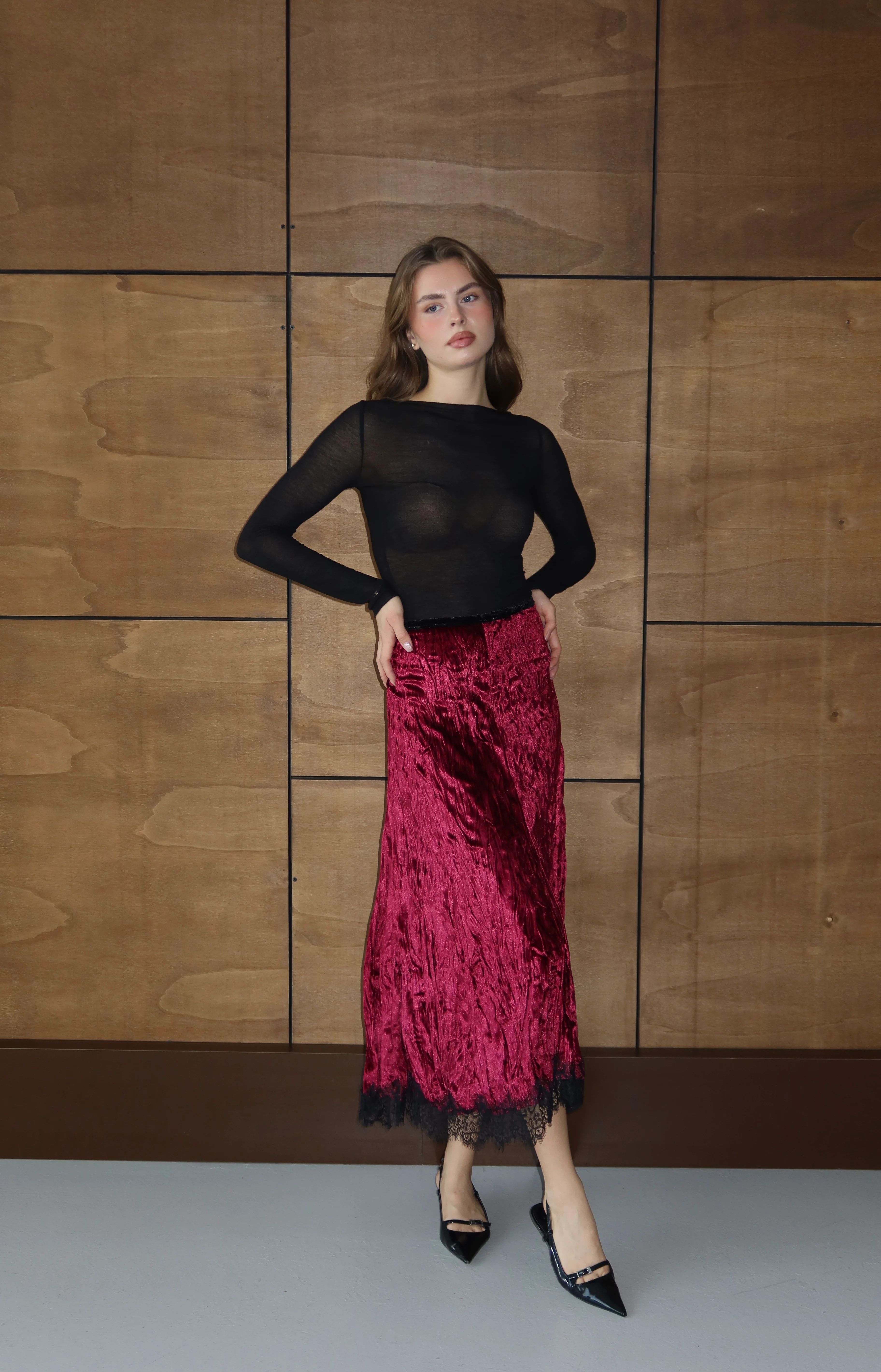 Kadife Dantel Mini Etek