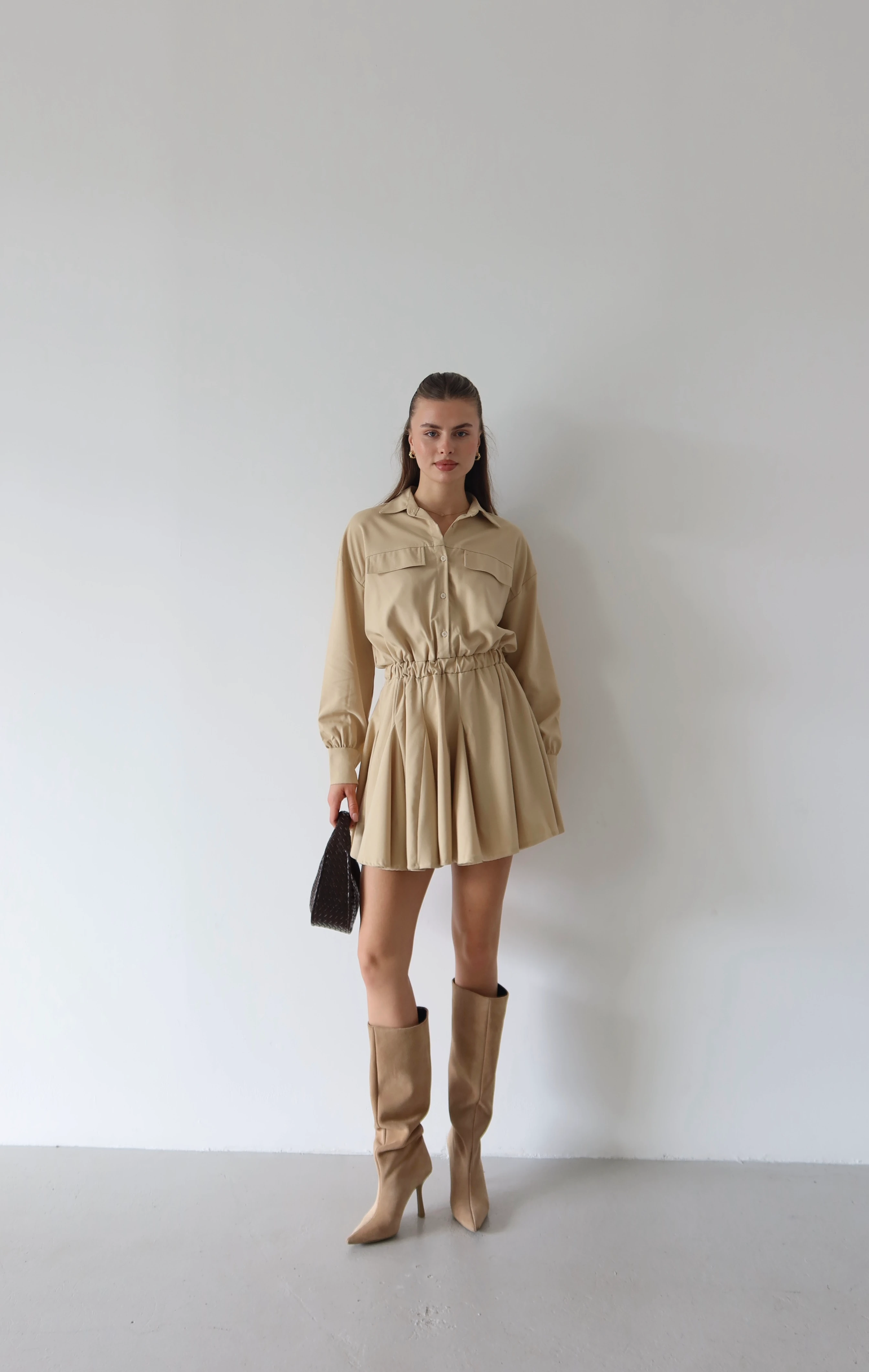 Bel Vurgulu Gömlek Elbise - Bej