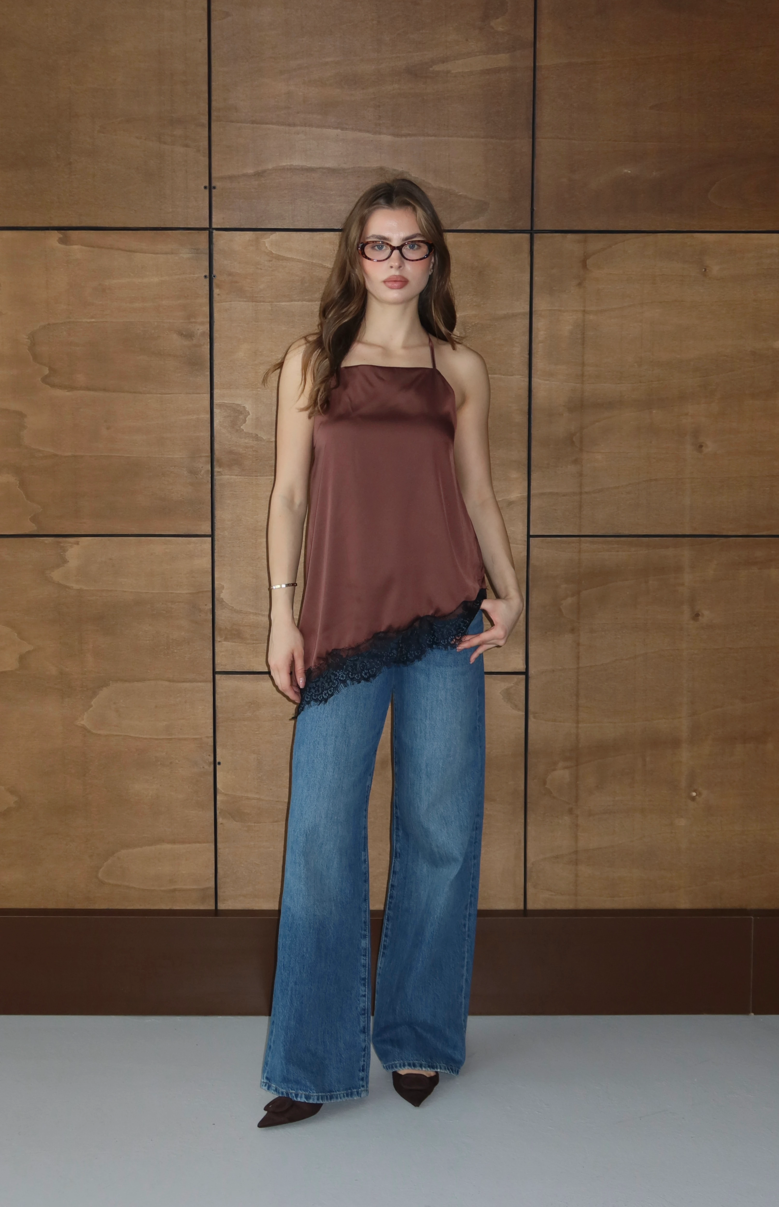 Dantel Dokulu Saten Bluz - Kahverengi