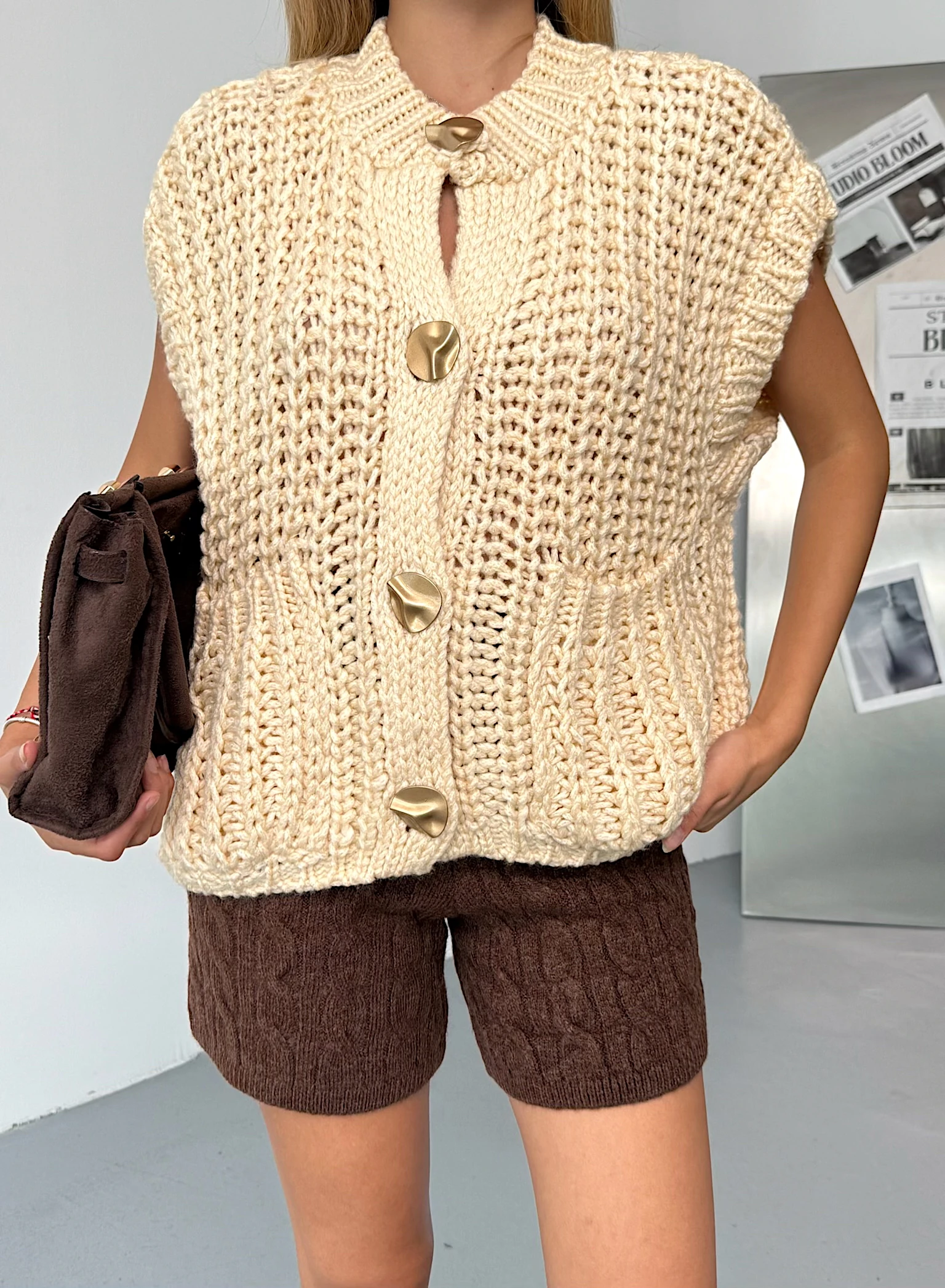 Gold Düğmeli Yelek