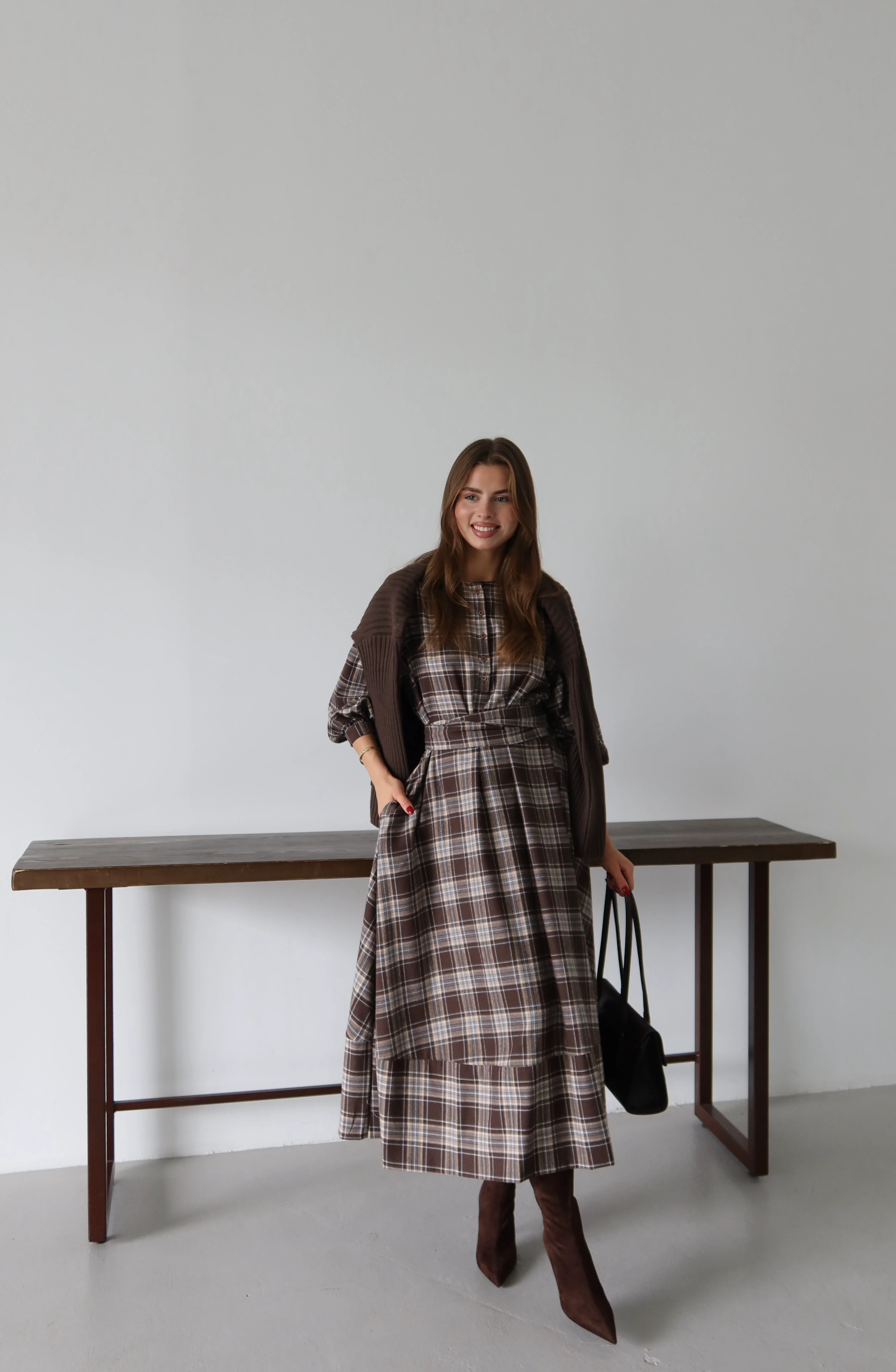 Luna Ekose Midi Elbise - Sütlü Kahverengi