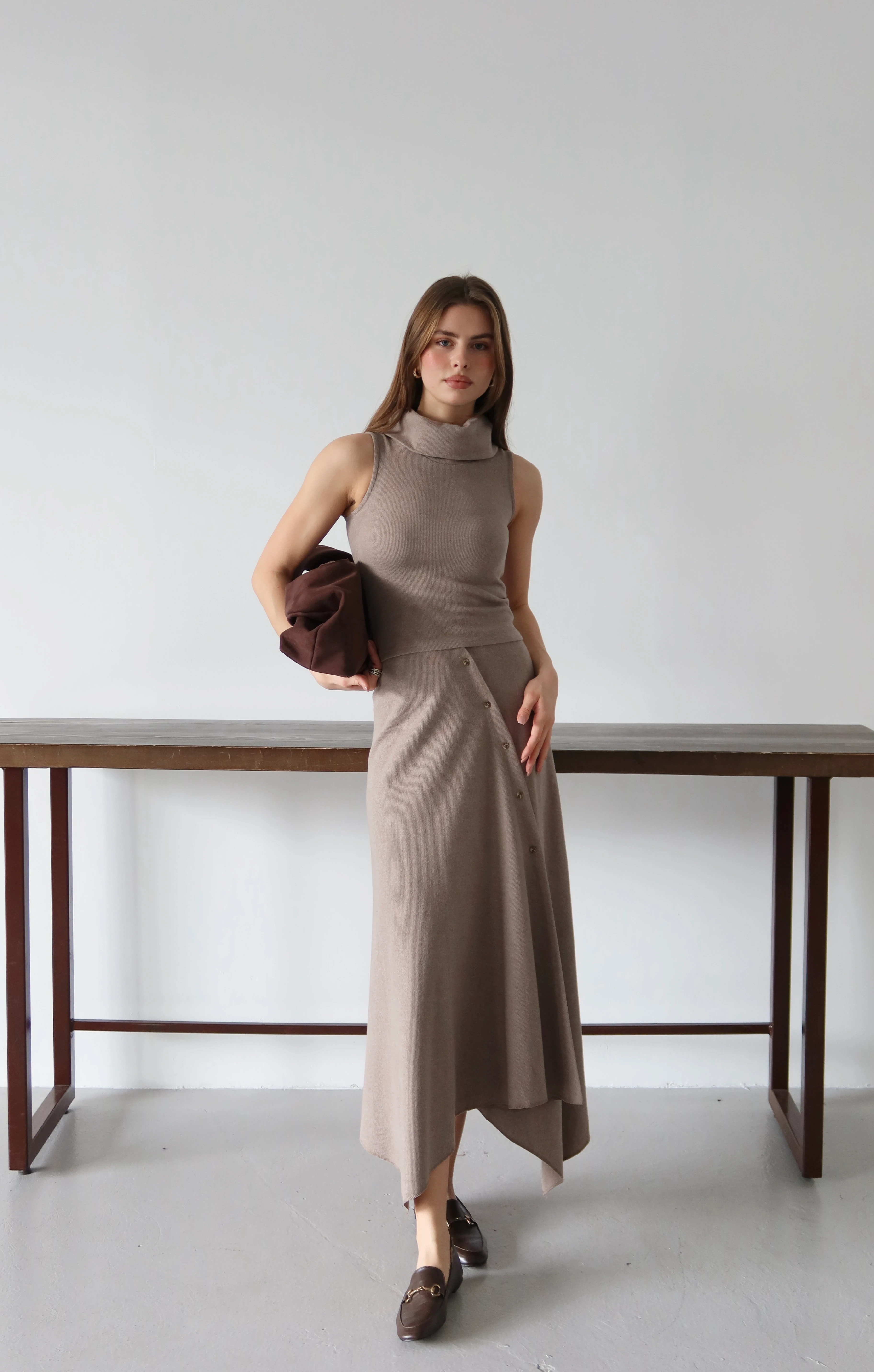 Asil Boğazlı Triko Takım