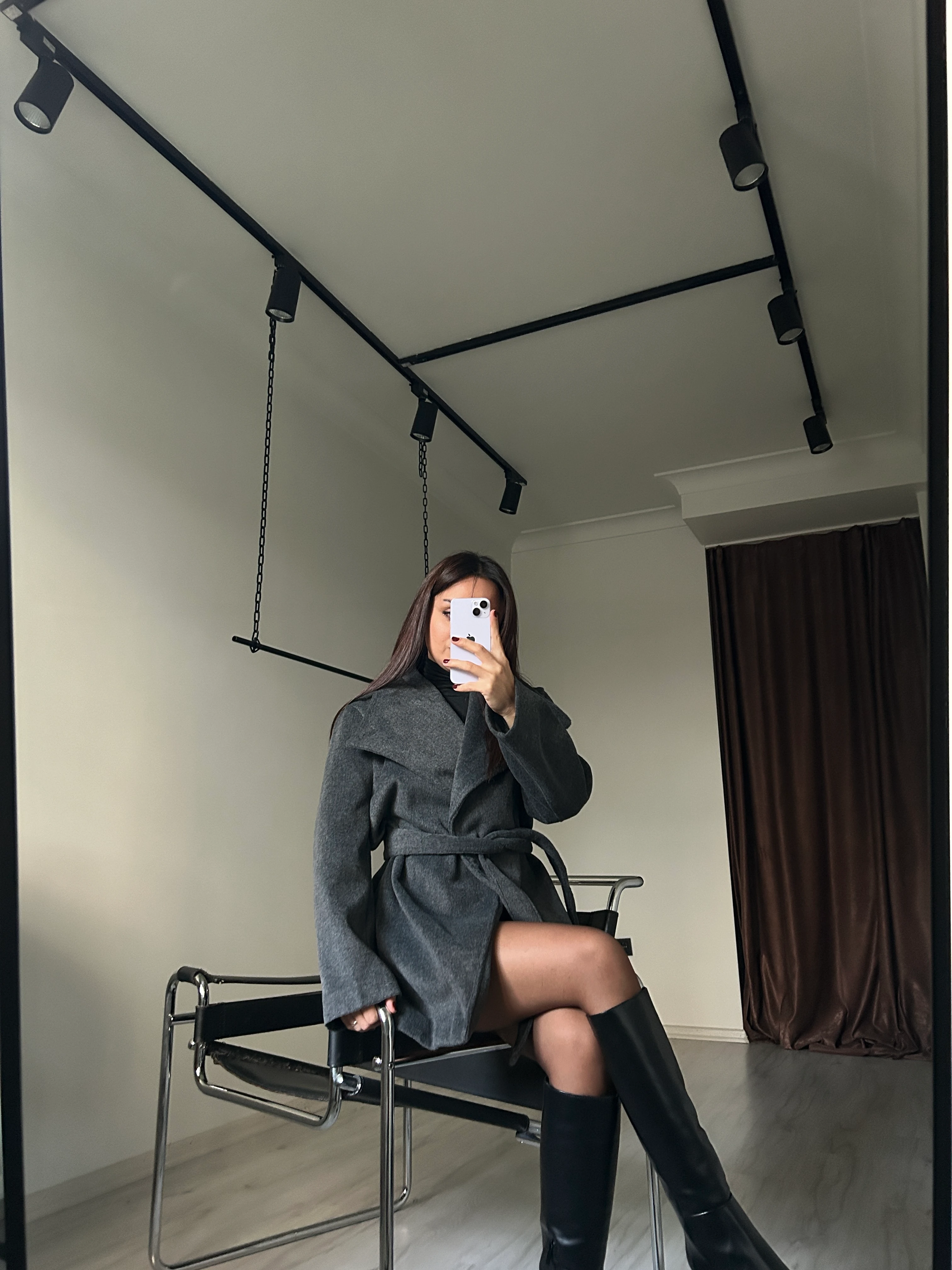 Dik yaka kuşaklı kaşe kaban