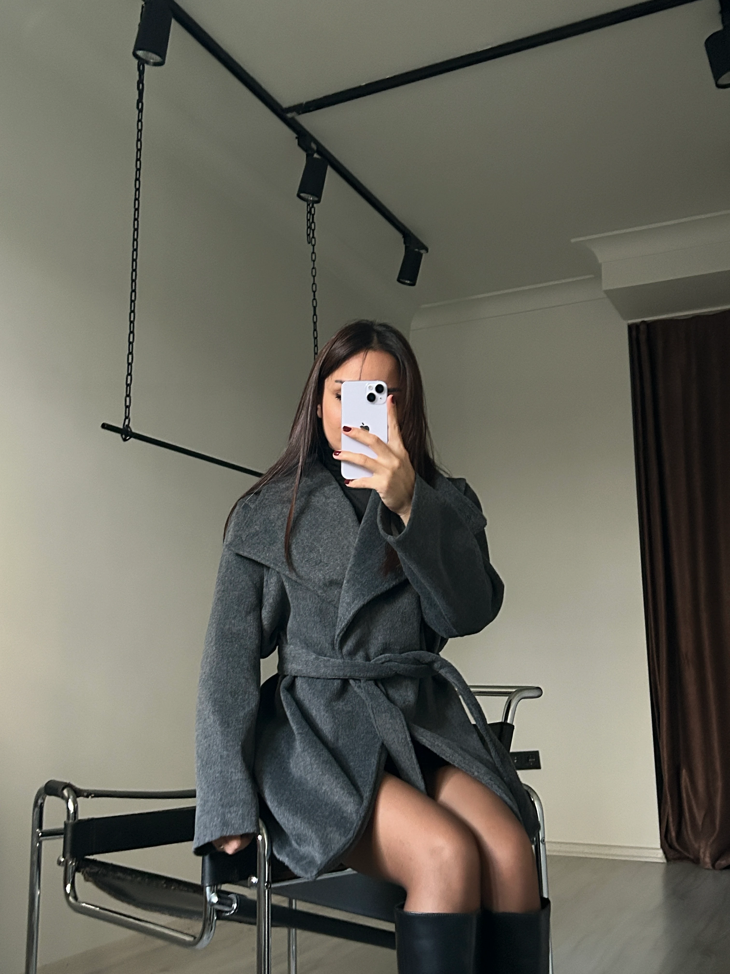 Dik yaka kuşaklı kaşe kaban