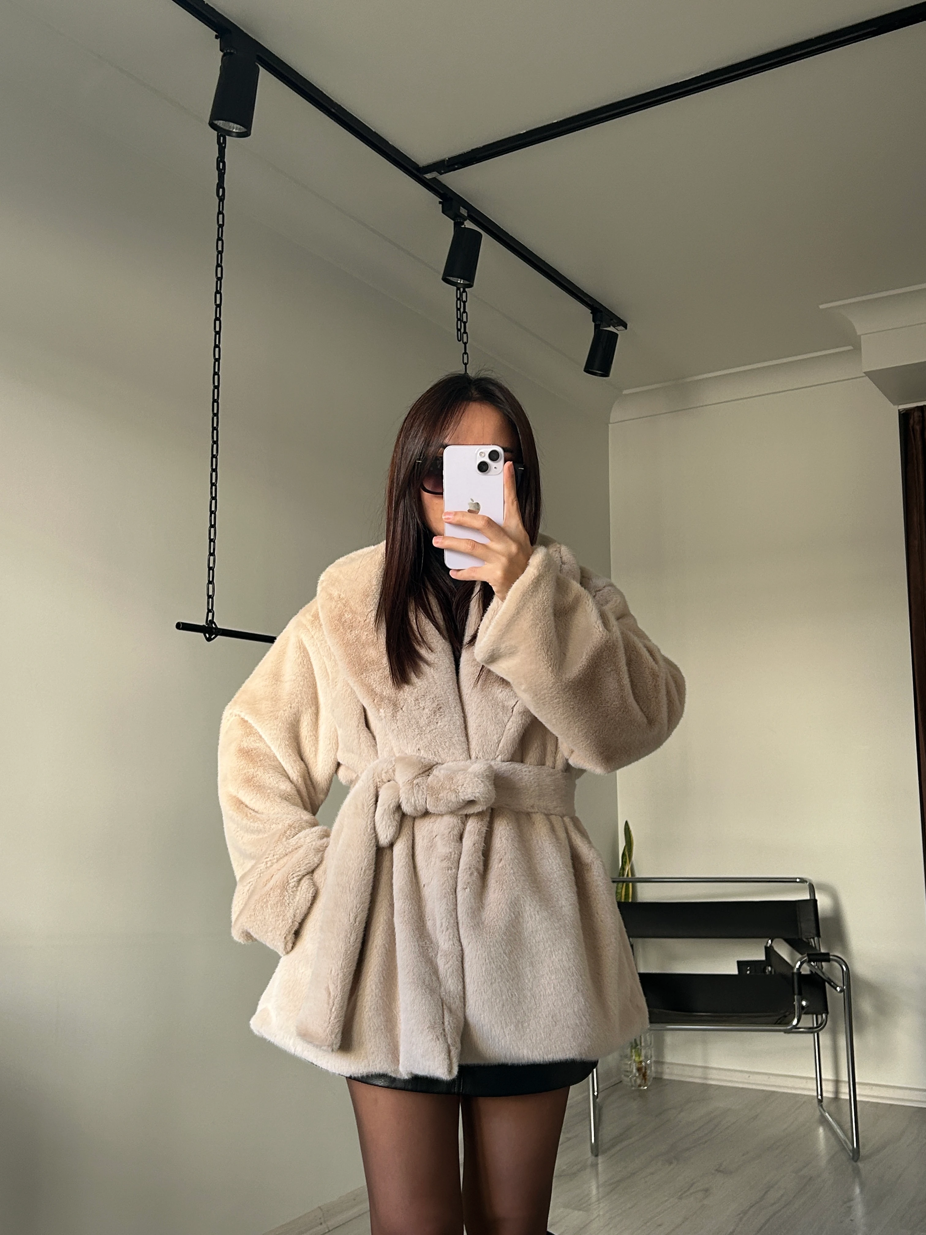 Kuşaklı Peluş Kürk bej