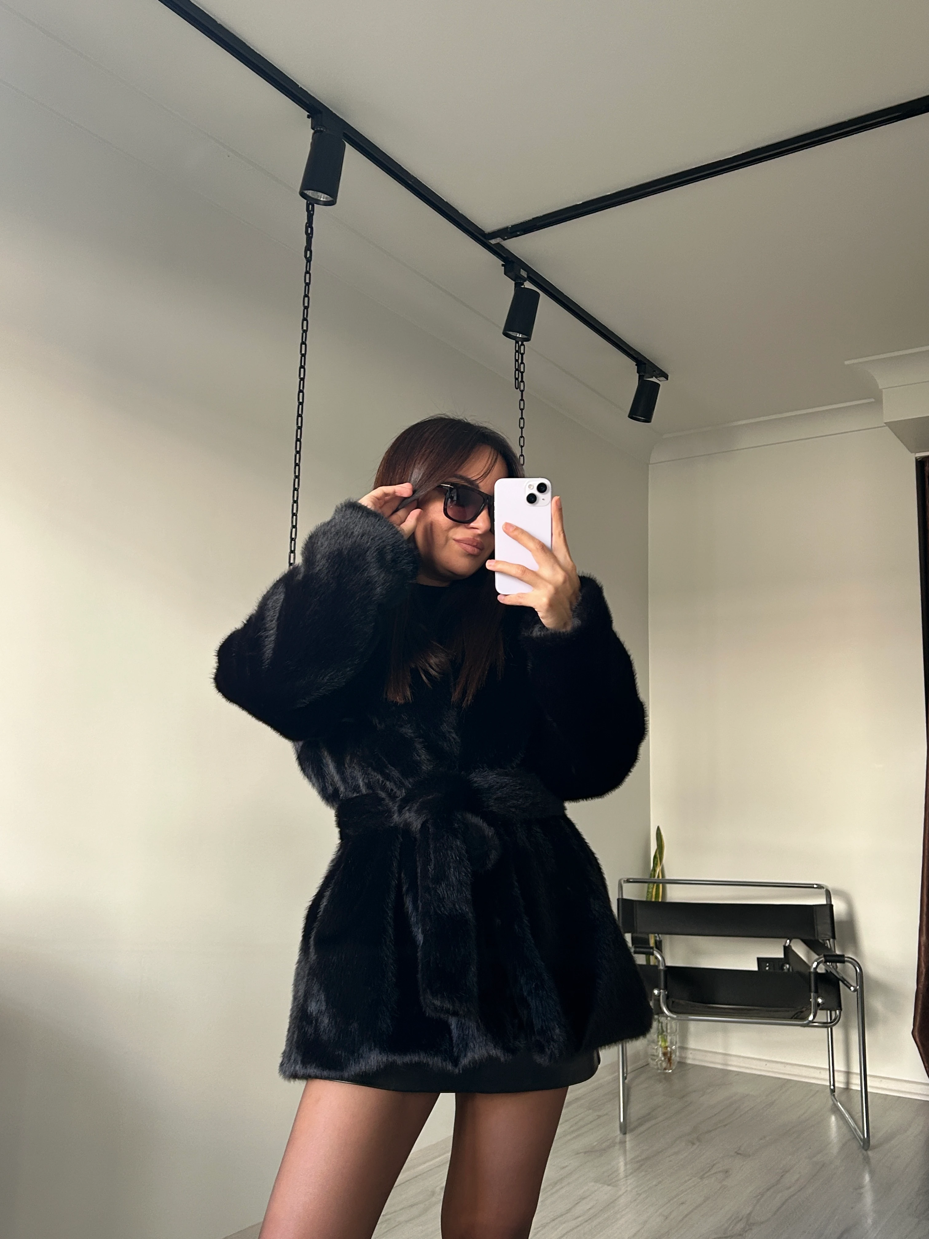 Kuşaklı Peluş Kürk siyah