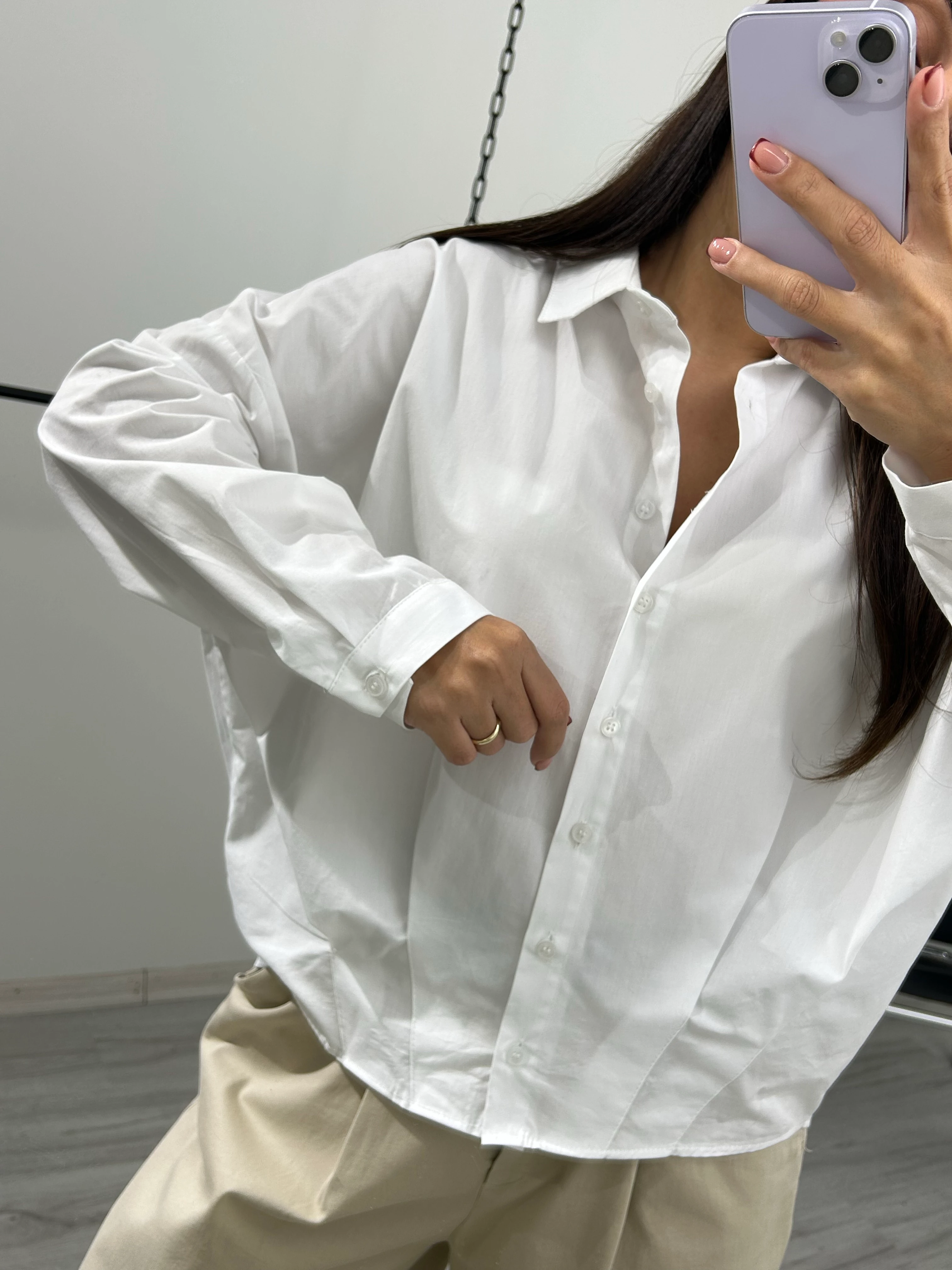 Pile detaylı oversize gömlek beyaz