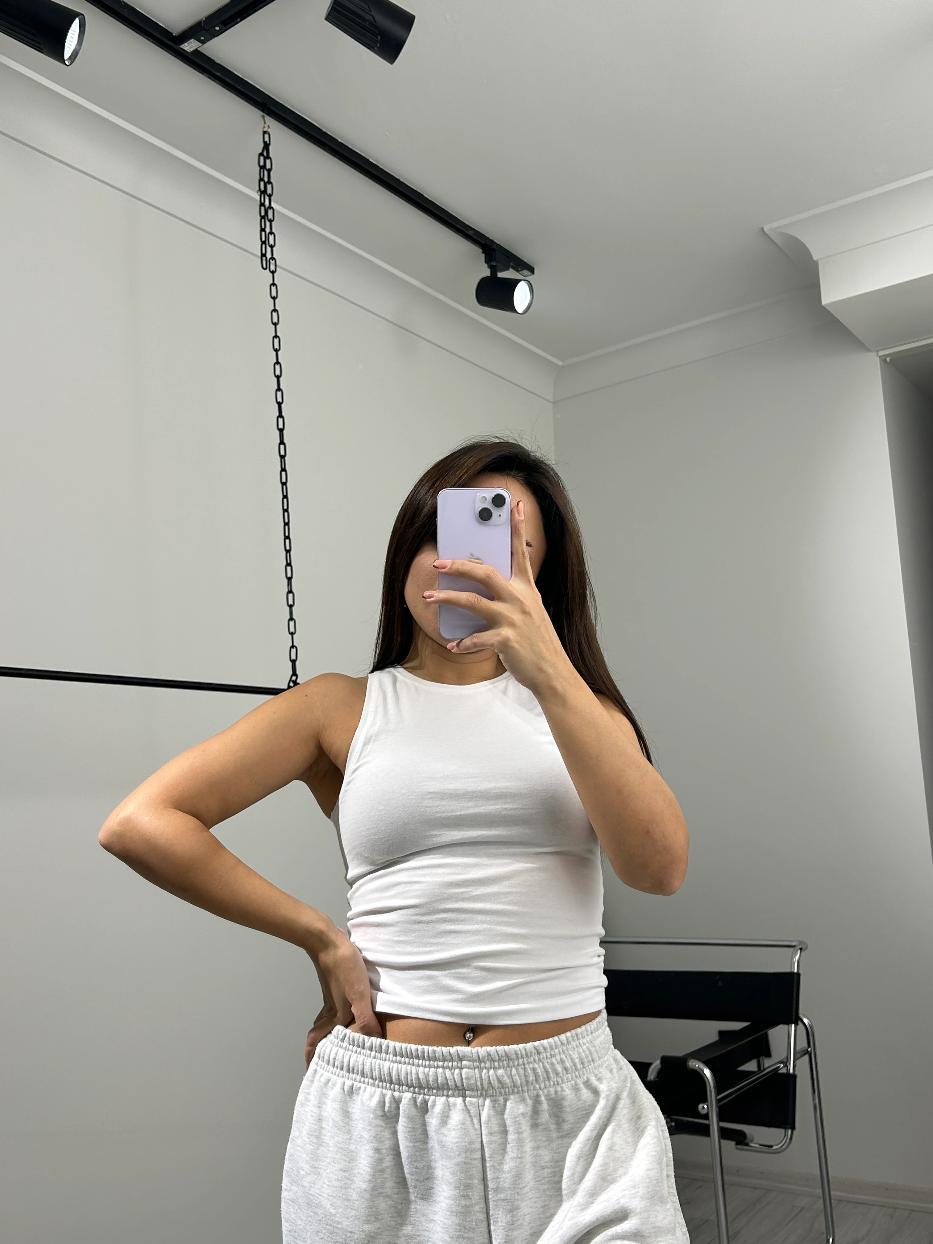 Halter yaka beyaz atlet