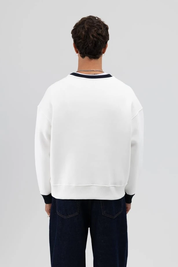 Cep Detaylı Sweatshirt