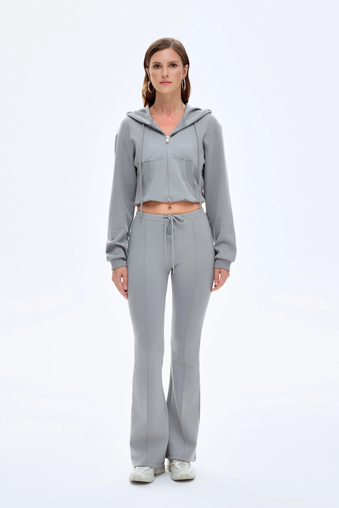 Fermuarlı Kapüşonlu Sweatshirt