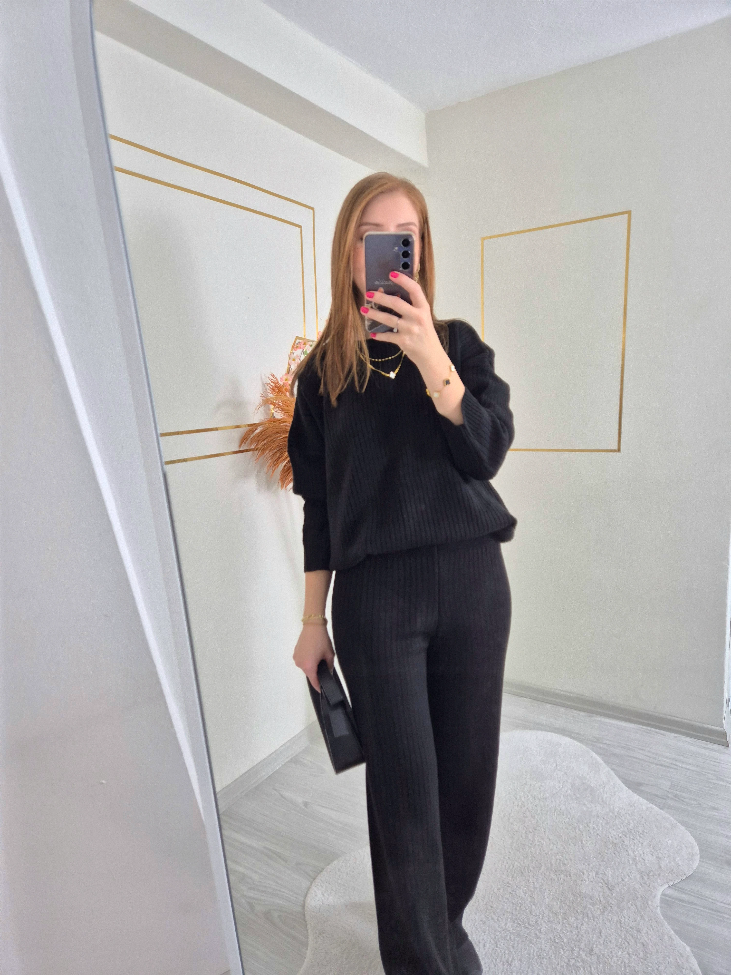 KAZAK PANTOLON TRİKO TAKIM