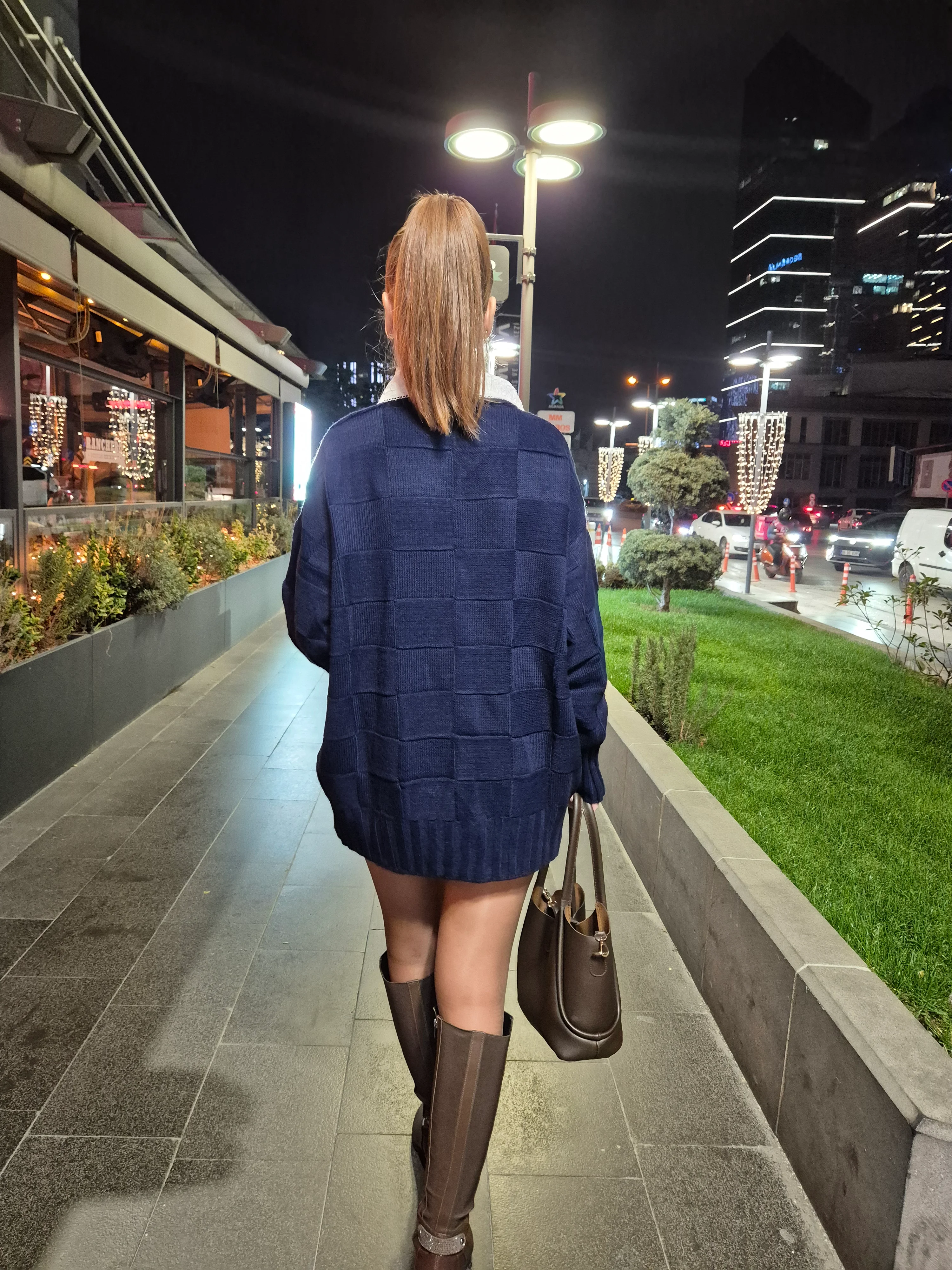 LACİVERT GÜPÜR YAKA TASARIM HIRKA