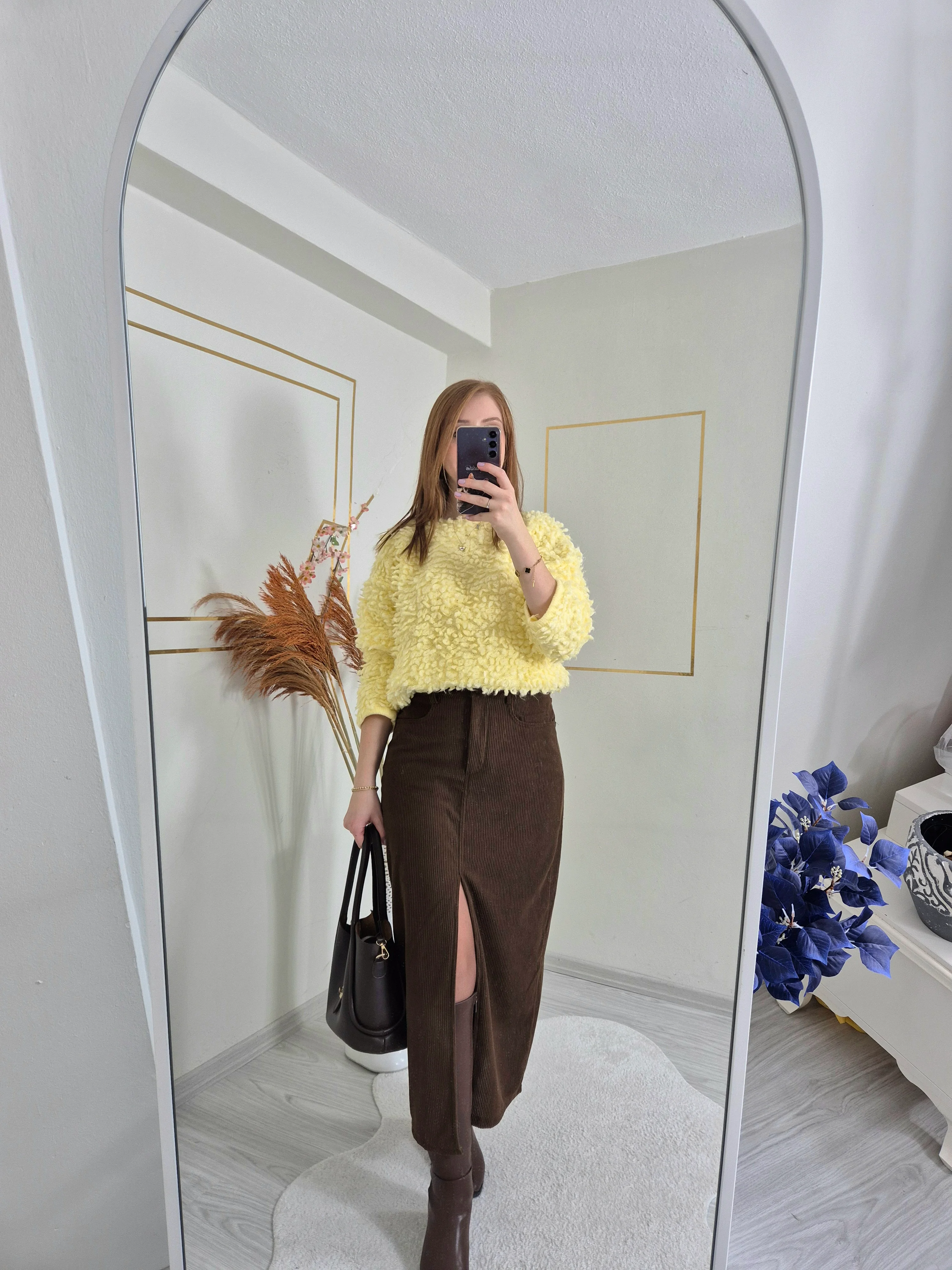 KAHVE KADİFE YIRTMAÇLI KALEM ETEK