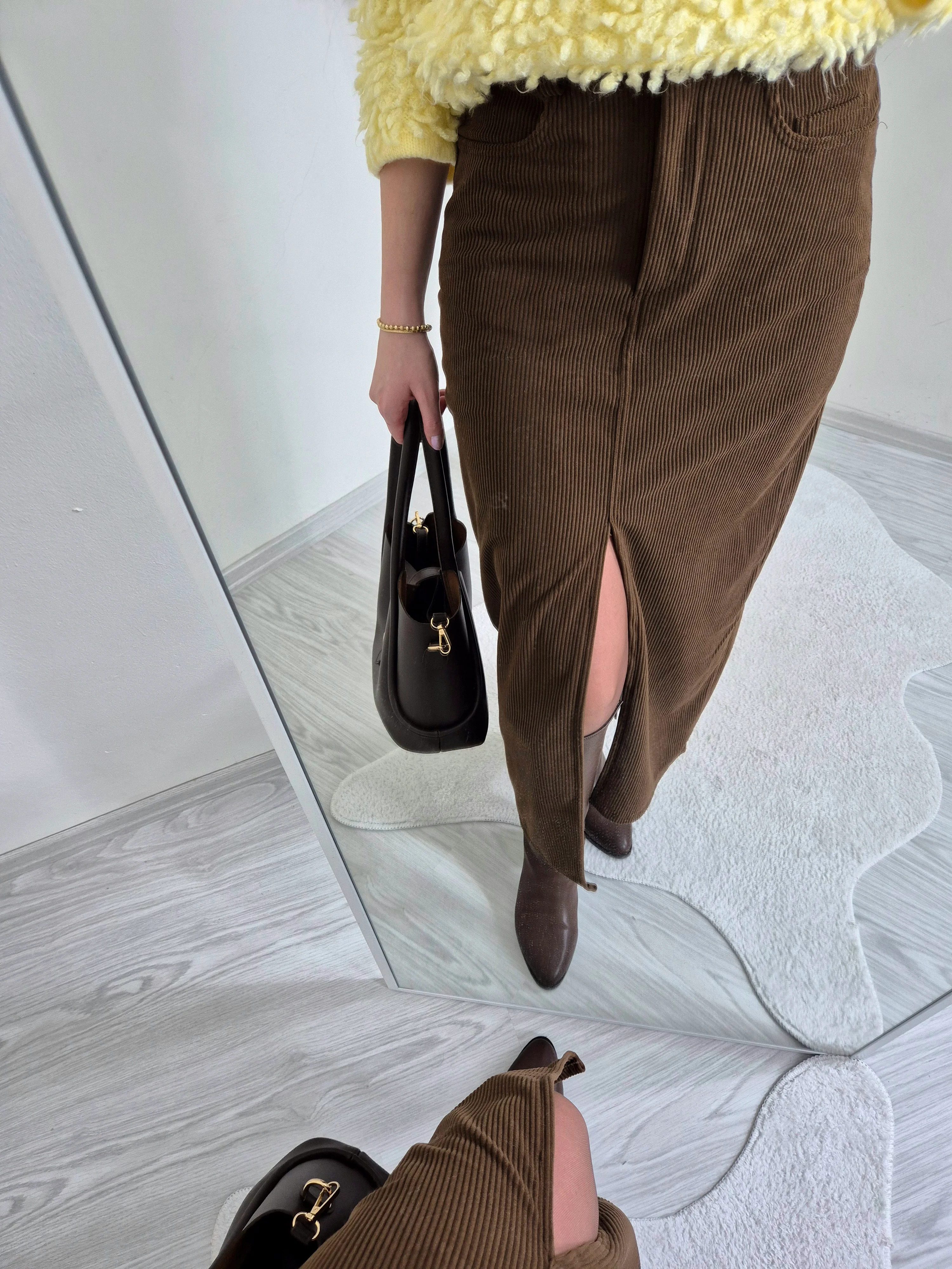 KAHVE KADİFE YIRTMAÇLI KALEM ETEK