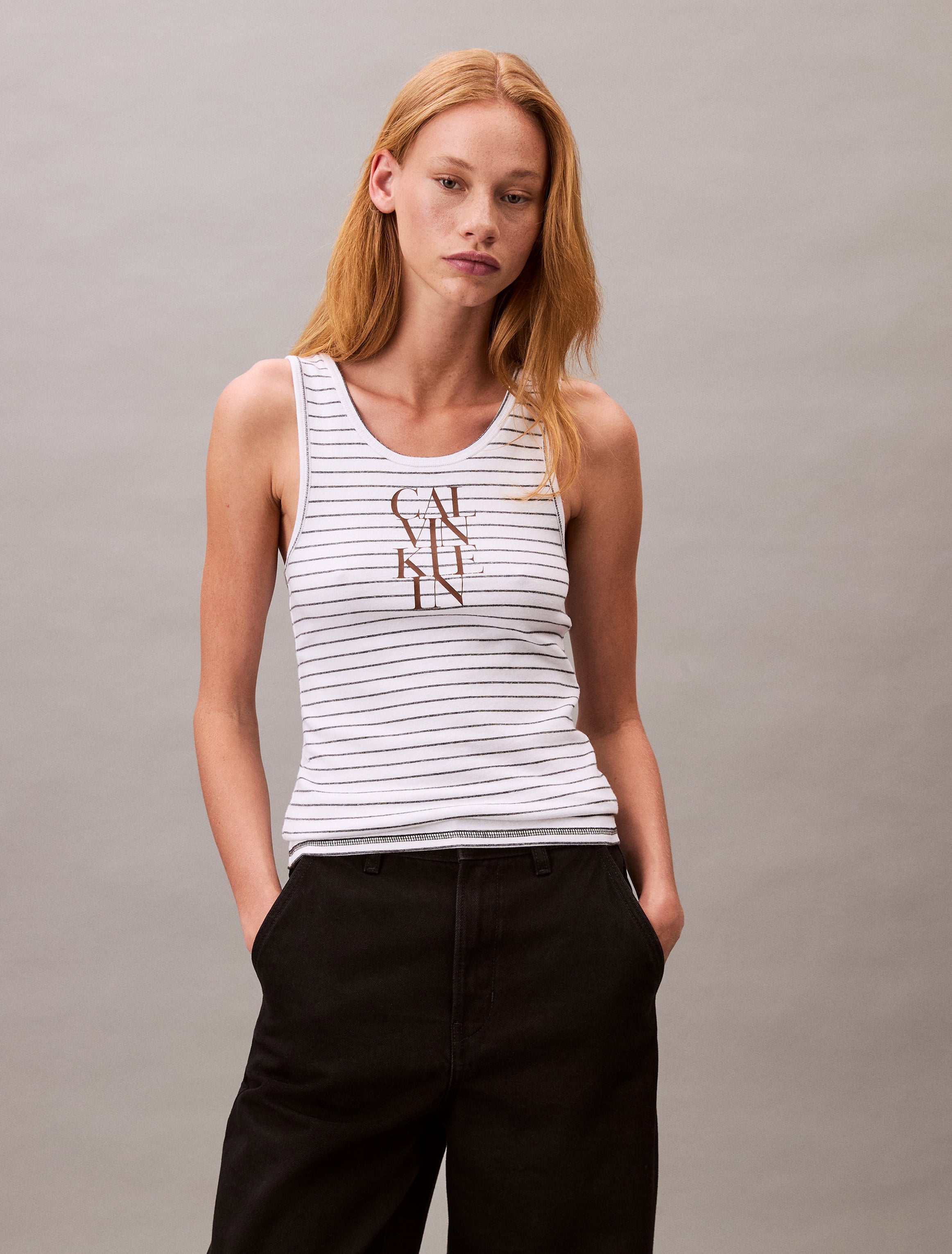 Calvin Klein Kadın O Yaka Boxy Beyaz T Shirt