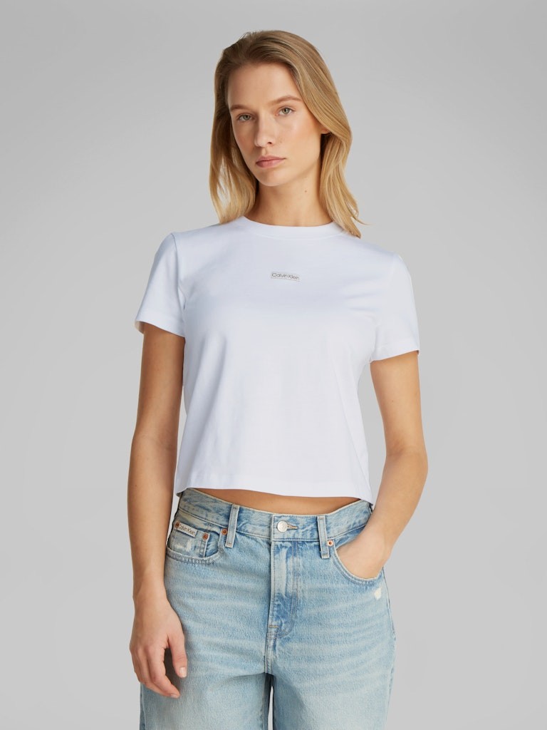 Calvin Klein Rejeneratif Pamuk Beyaz Kadın Kısa Kollu Boxy T-Shirt - J20J225524YAA