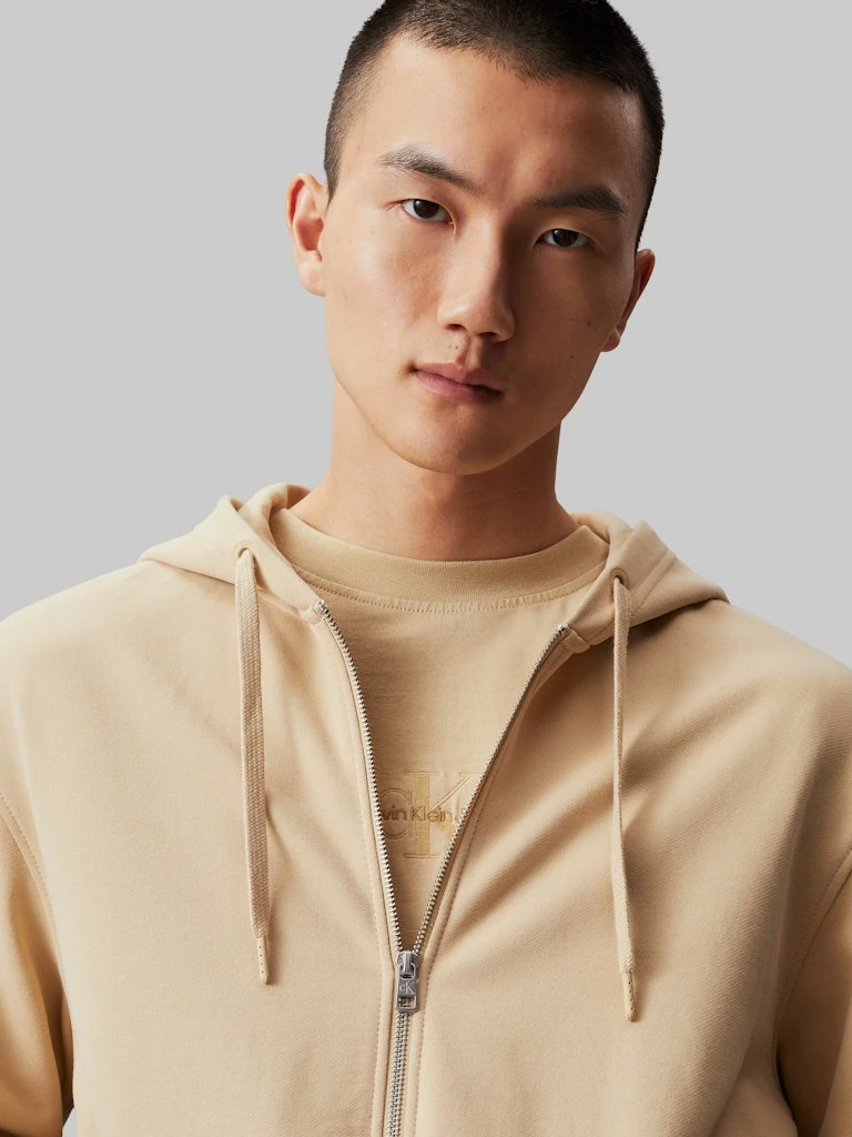 BADGE ZIP THROUGH HOODIE