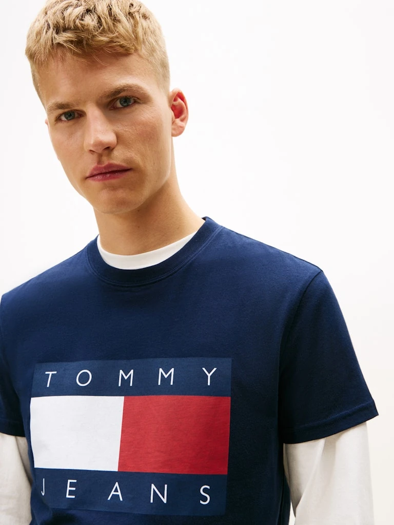 Tommy Hilfiger Erkek Lacivert Pamuk 0 Yaka Kısa Kolu T-Shirt