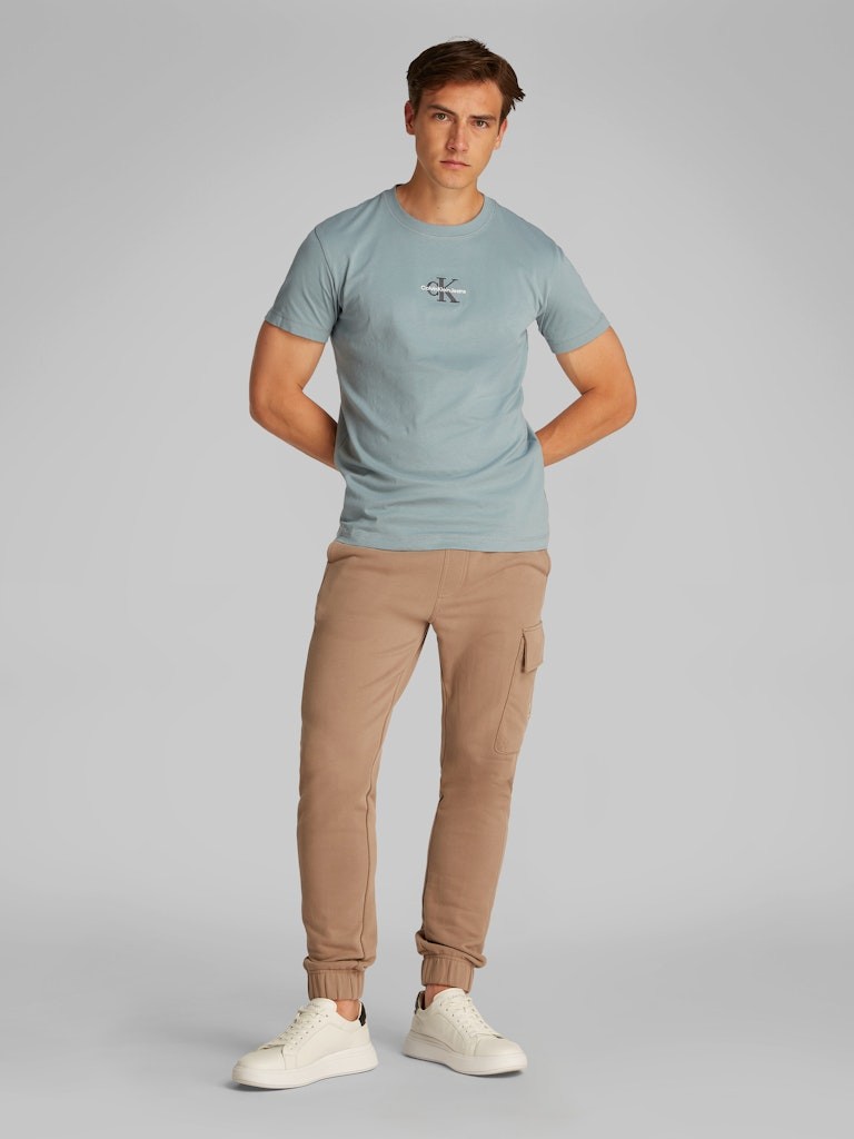 Calvin Klein Rejeneratif Pamuk Gri Erkek Kısa Kollu T-Shirt - J30J325649PC2