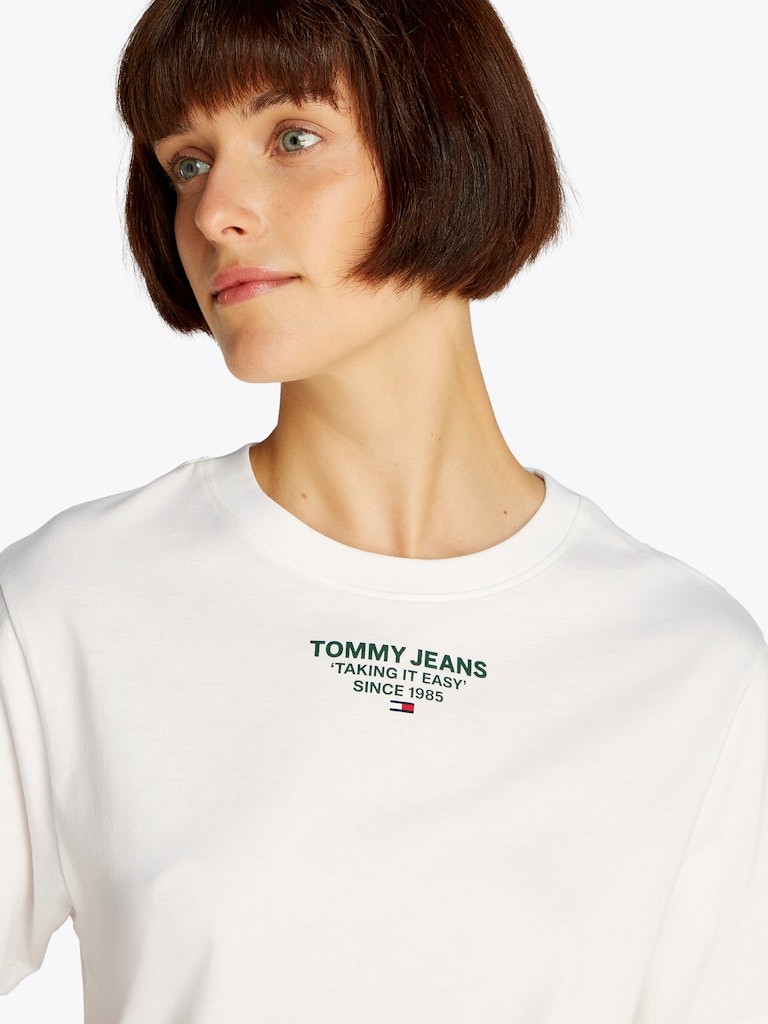 Tommy Hilfiger Rejeneratif Pamuk Beyaz Kadın Kısa Kollu T-Shirt - DW0DW21341YBL