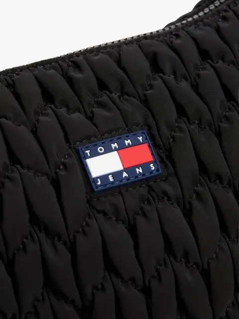 Tommy Hilfiger Kadın Kapitone Siyah Çapraz Çanta