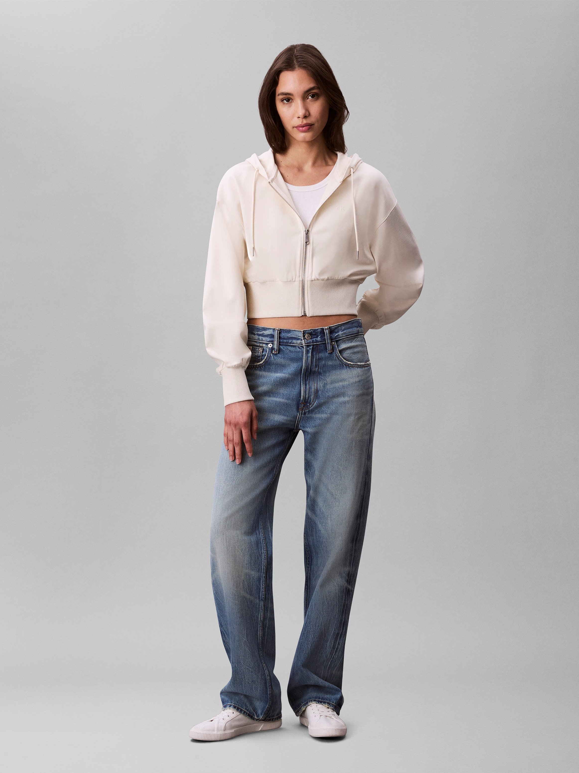Calvin Klein Kadın Beyaz Tam Fermuarlı Sweatshirt
