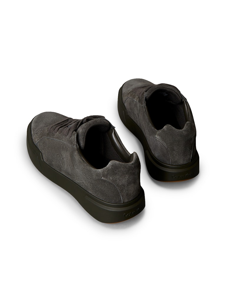 Calvin Klein Kadın Gri Deri Kısa Taban Chunky Sneakers