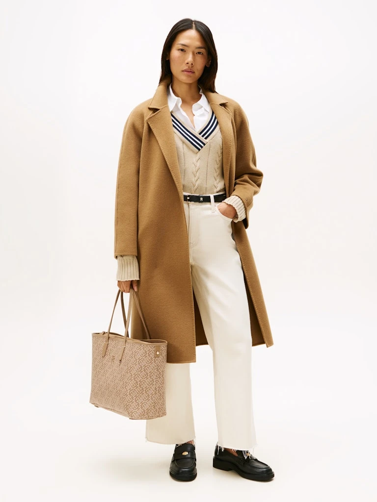 Tommy Hilfiger Kadın Kahverengi Tote El Çantası