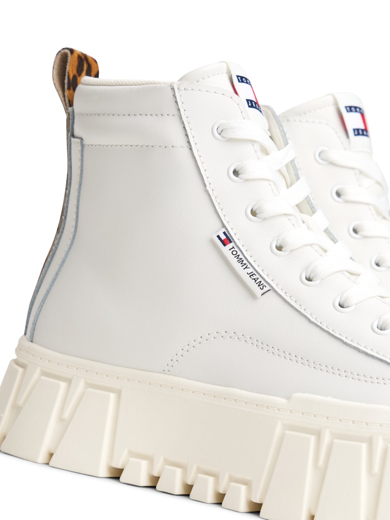 Tommy Hilfiger Kadın Yarım Boğazlı Beyaz Sneakers