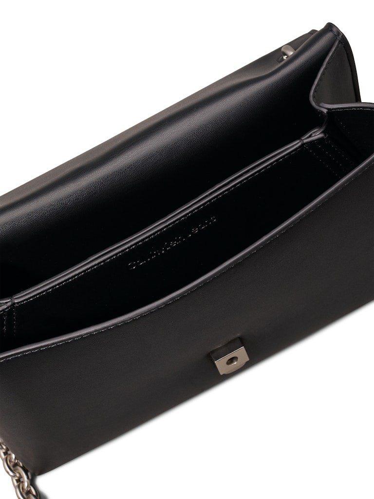 Calvin Klein Kadın Sculpted Siyah Çanta - K60K61222101R