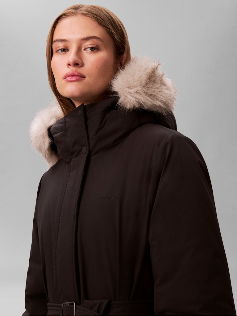Calvin Klein Kadın Kapşonlu Siyah Kaban