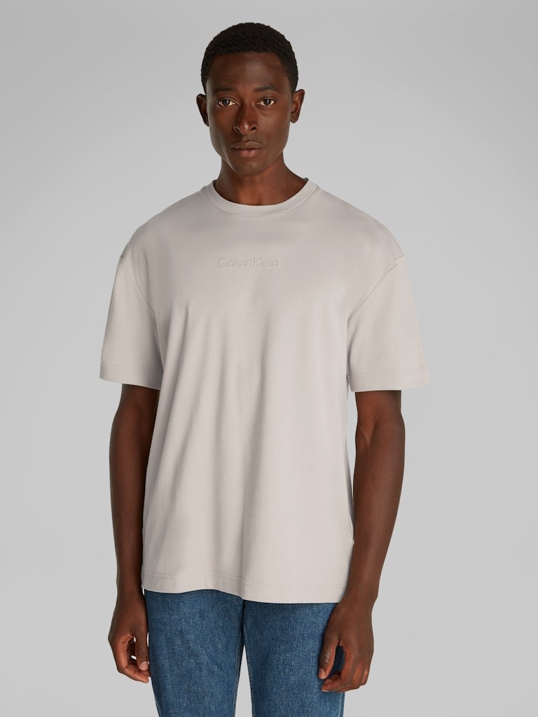 Calvin Klein Rejeneratif Pamuk Gri Erkek Kısa Kollu T-Shirt - K10K114167PBQ