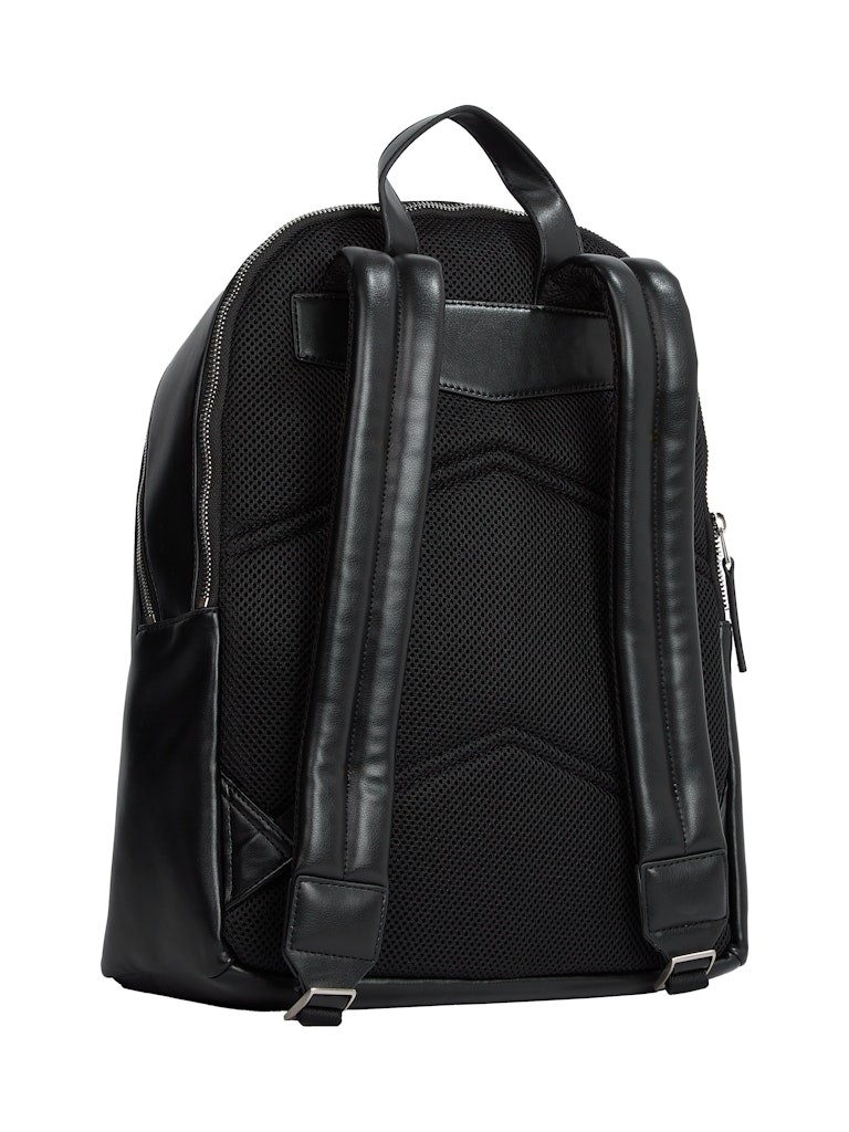 Calvin Klein Siyah Erkek Sırt Çantası - K50K512913BEH