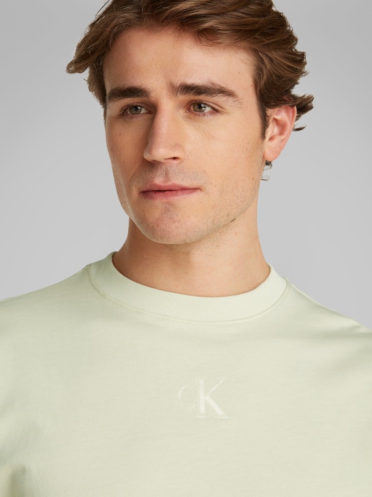 Calvin Klein Organik Pamuk Yeşil Erkek Kısa Kollu T-Shirt - LV047AB818NF1
