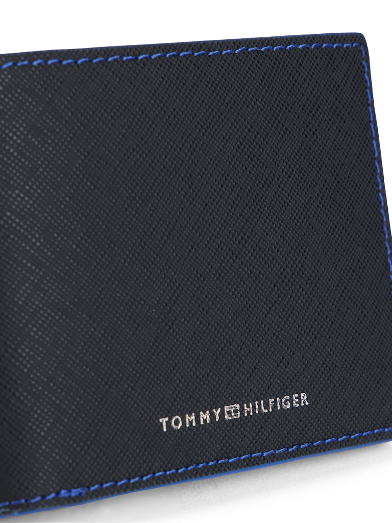 Tommy Hilfiger Erkek 2'ye Katlanan Lacivert Cüzdan
