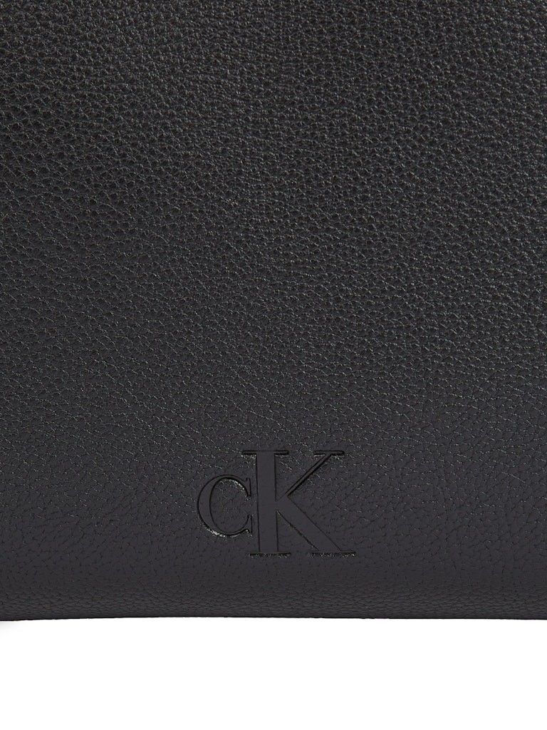 Calvin Klein Siyah Kadın Çapraz Çanta - LV04K3124GUB1