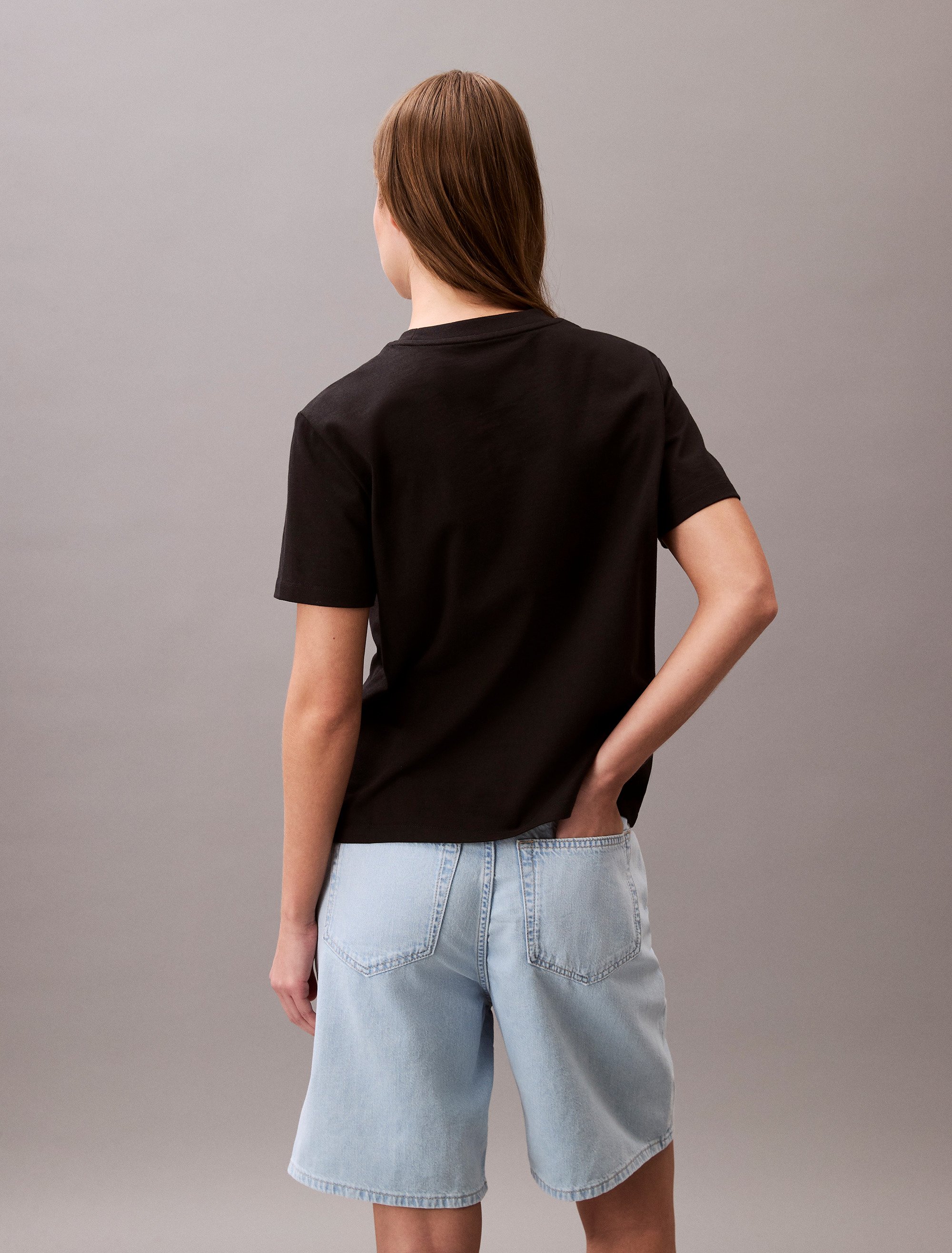 Calvin Klein Kadın Siyah O Yaka T Shirt