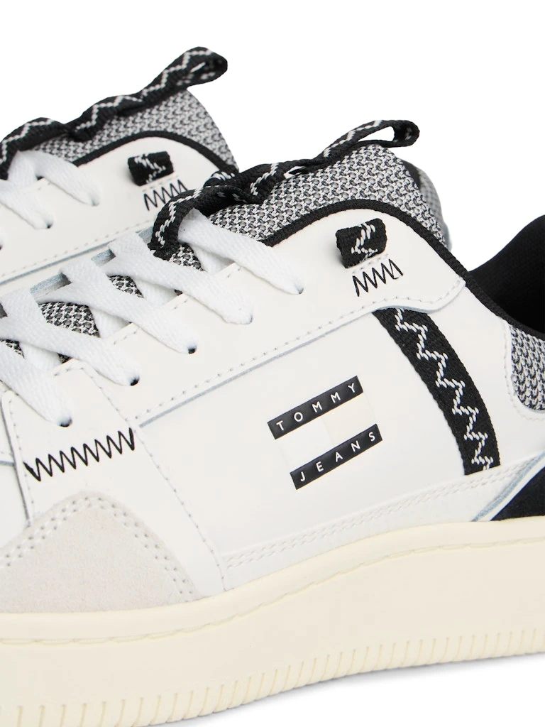 Tommy Hilfiger Erkek Beyaz Deri Kısa Taban Basket Sneakers