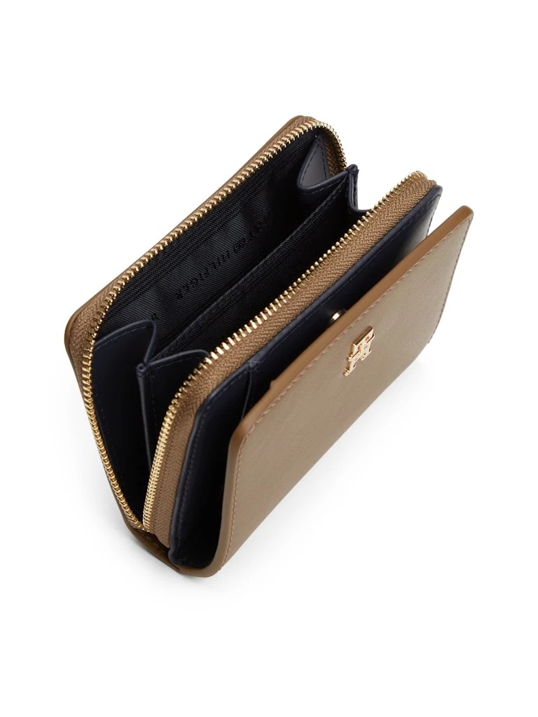 Tommy Hilfiger Kadın Haki Fermuarlı Cüzdan