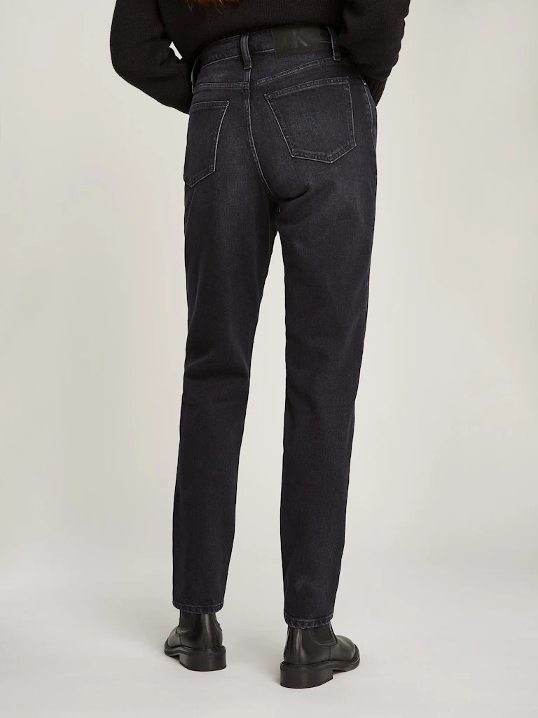 Calvin Klein Kadın Mom Jean