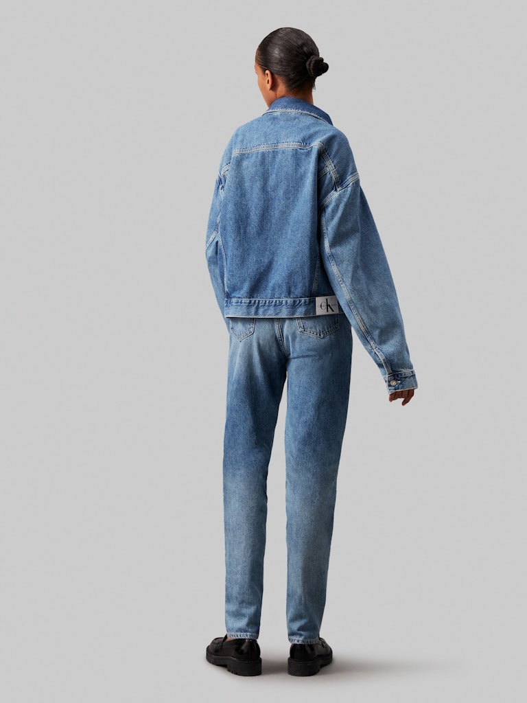 Calvin Klein Kadın Mom Jean Pantolon